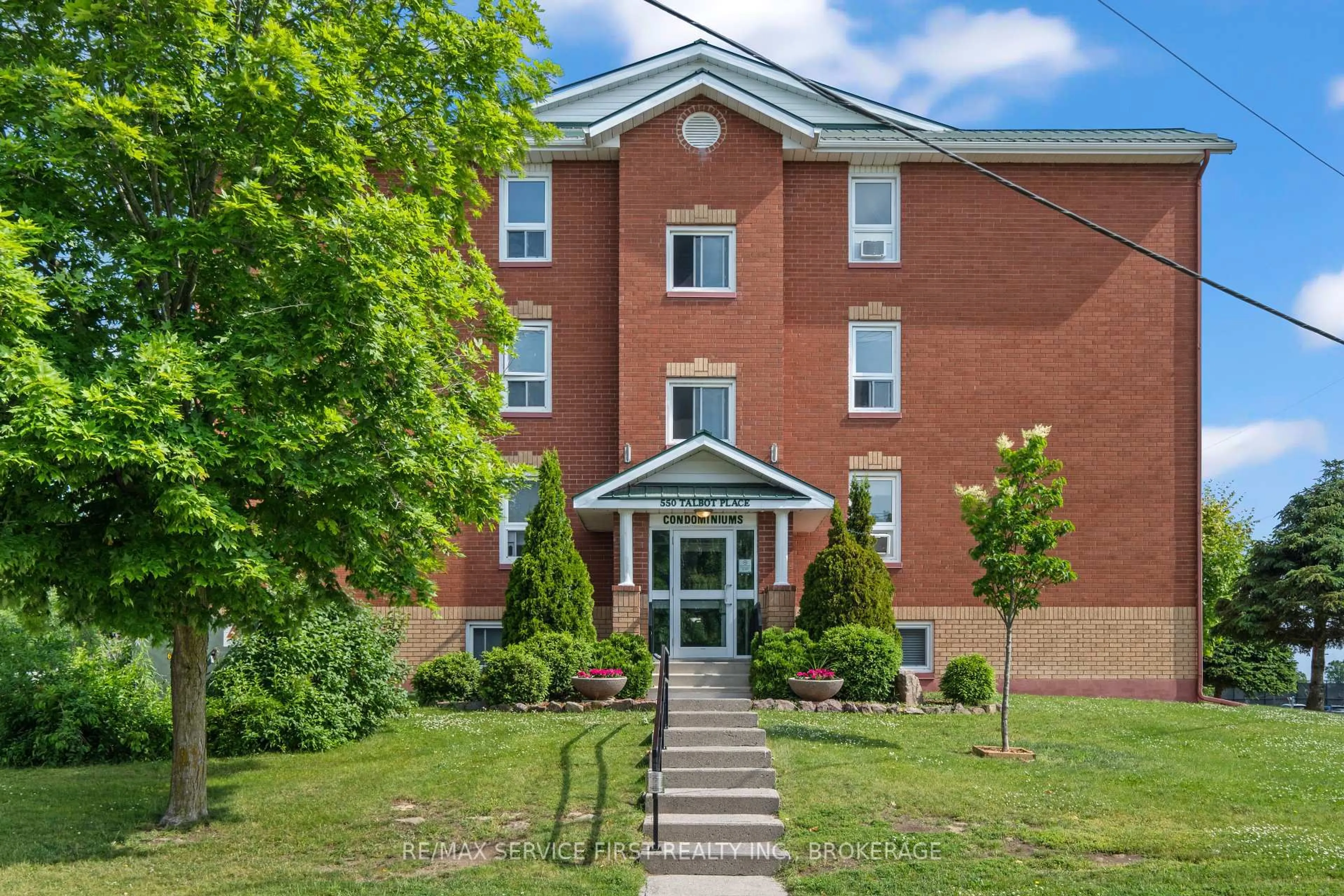 Unknown for 550 Talbot Pl #105, Gananoque Ontario K7G 3C6