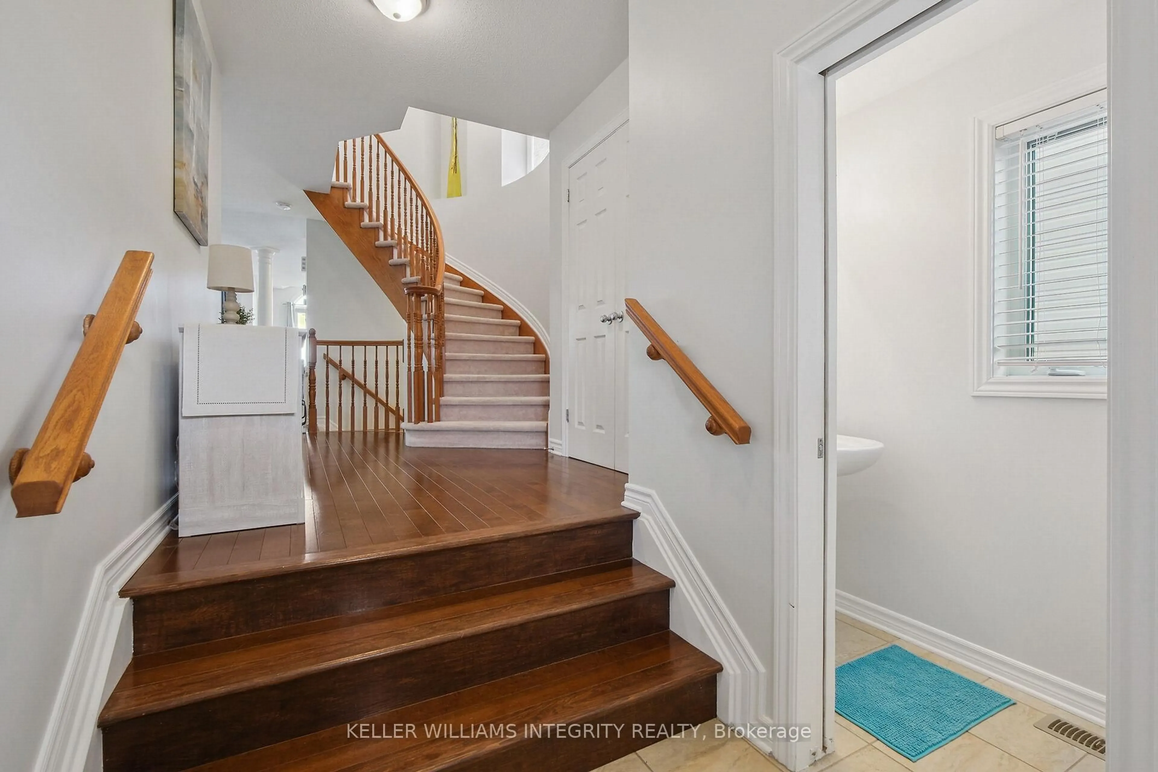 Unknown for 410 Sparkman Ave, Ottawa Ontario K4A 0J1