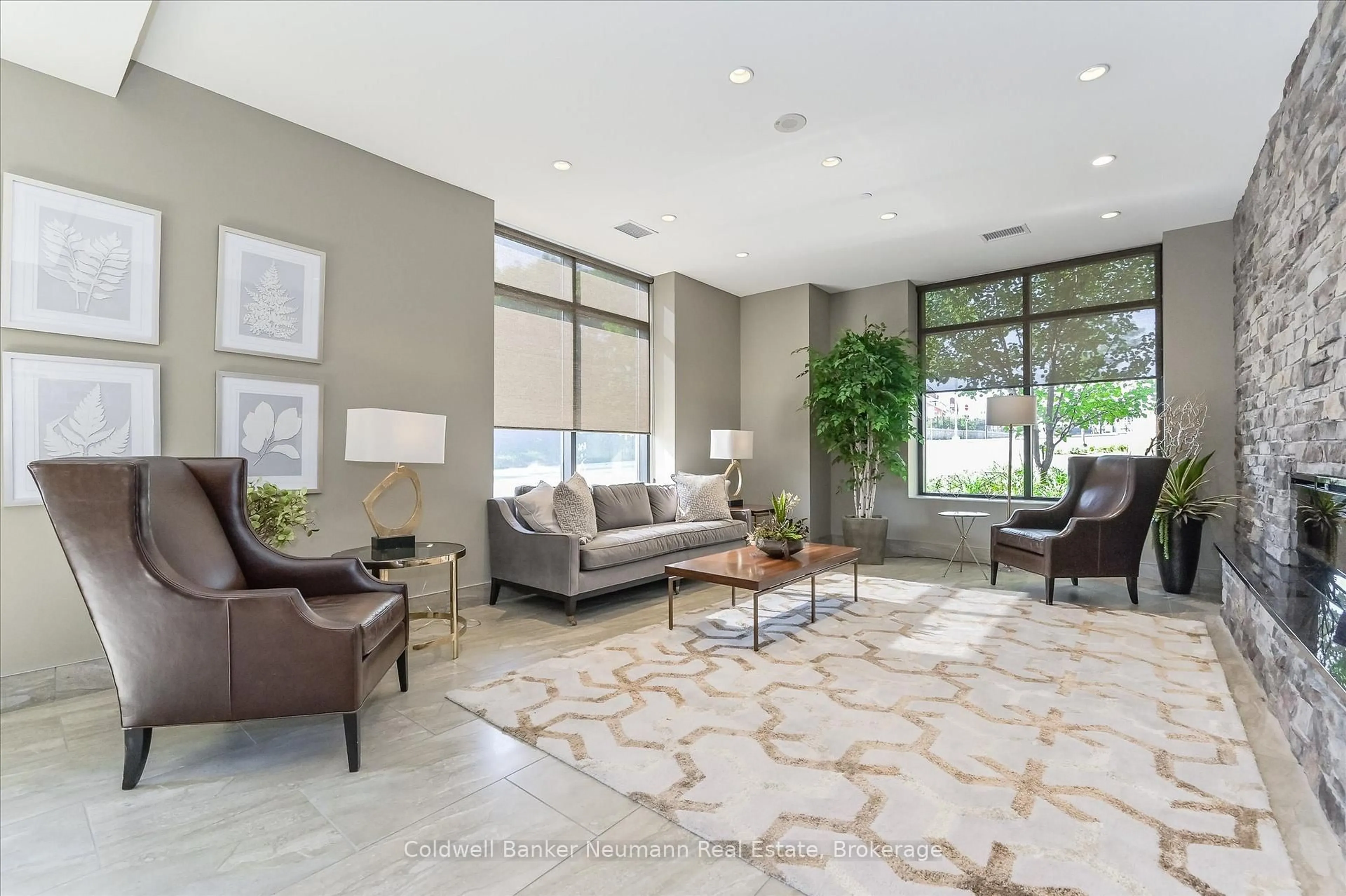 Lobby for 160 Macdonell St #1408, Guelph Ontario N1H 0A9