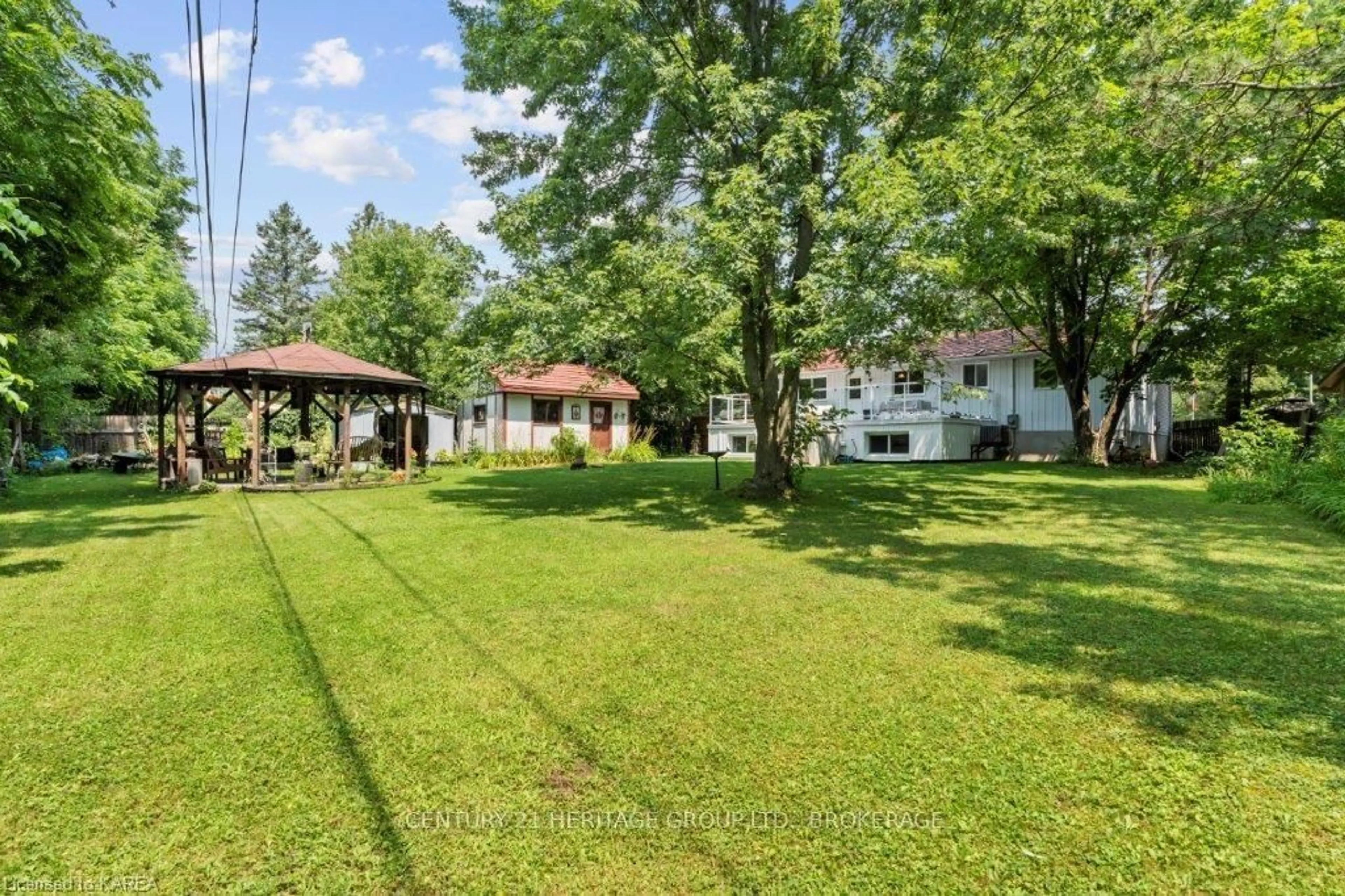 Patio, unknown for 715 HIGH GATE PARK Dr, Kingston Ontario K7M 5Z7