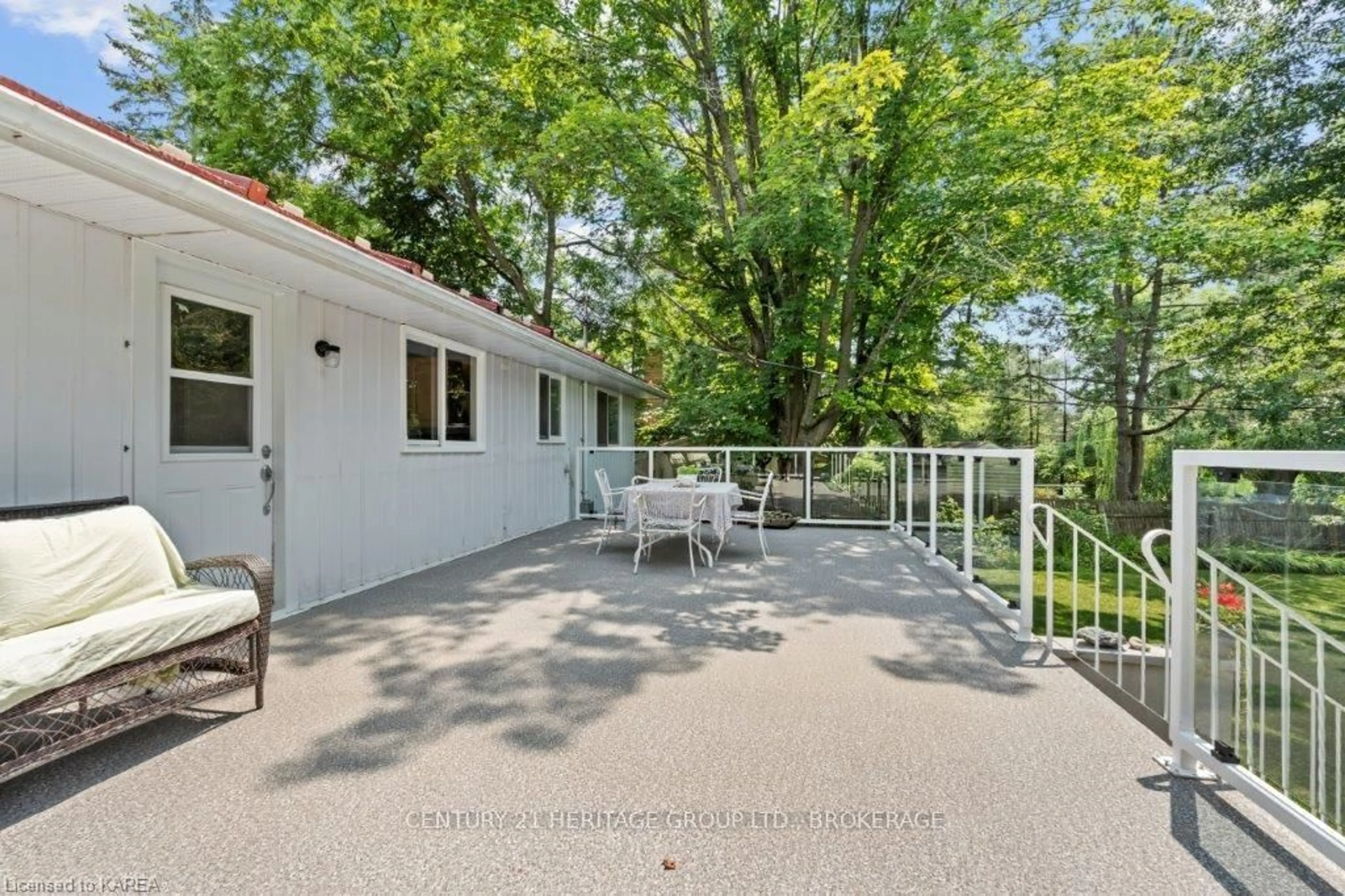 Patio, unknown for 715 HIGH GATE PARK Dr, Kingston Ontario K7M 5Z7