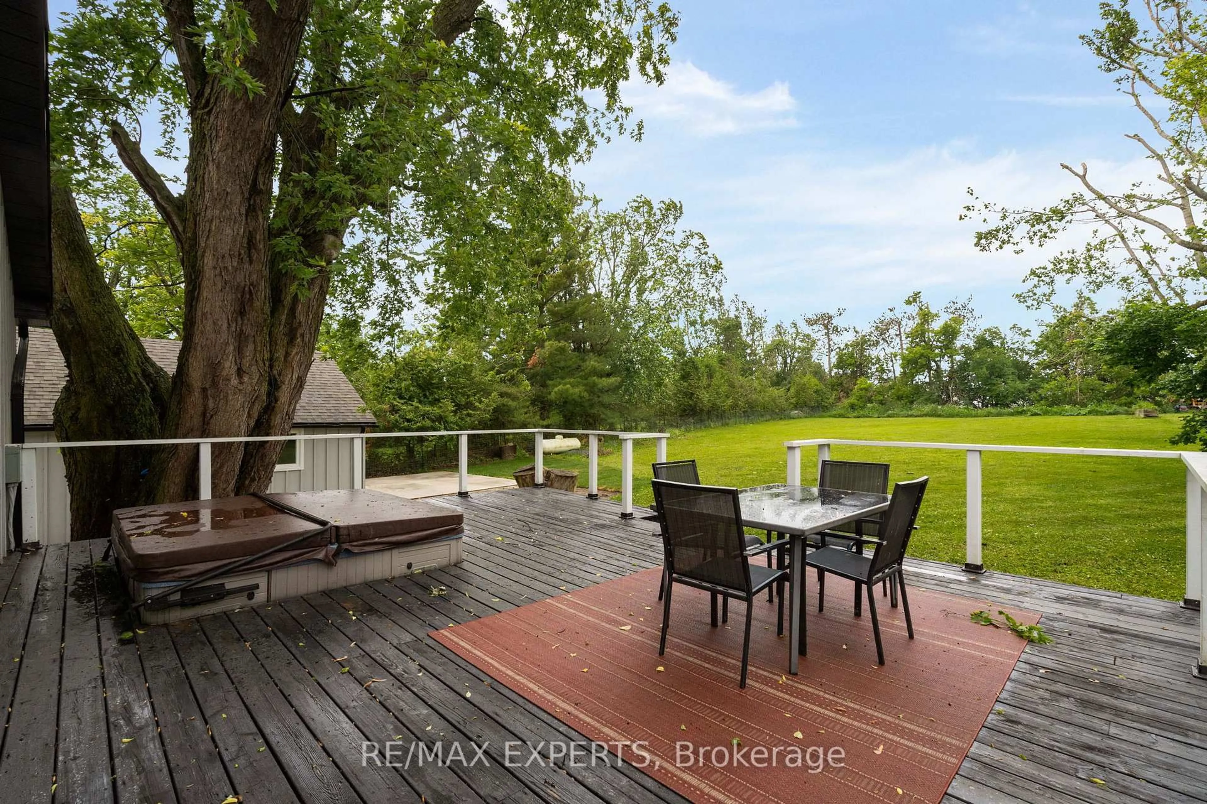 Patio, water/lake/river/ocean view for 598320 2nd Line, Mulmur Ontario L9V 0B6