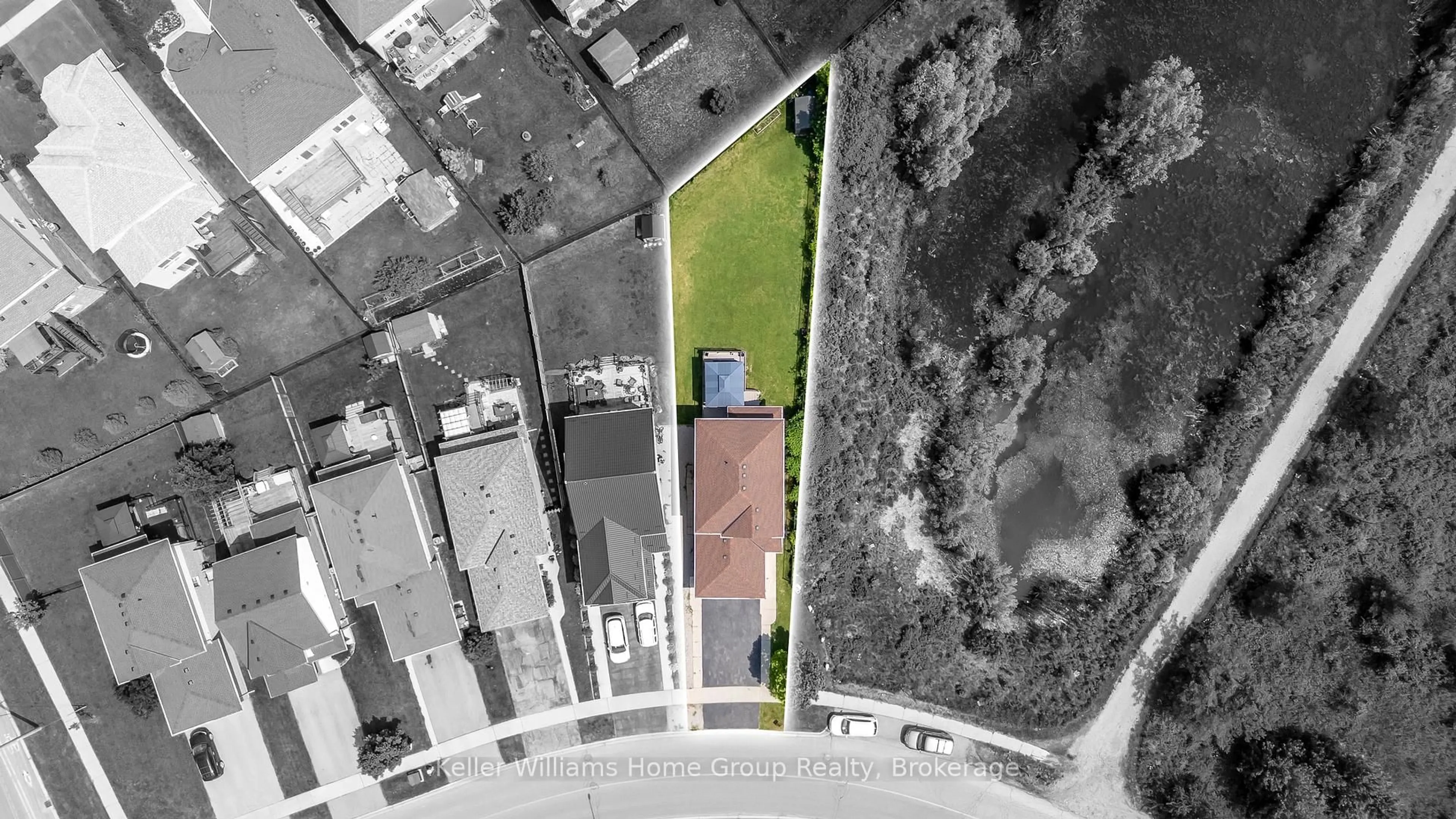 A pic from outside/outdoor area/front of a property/back of a property/a pic from drone, street for 177 WATSON Rd, Guelph Ontario N1E 0J3