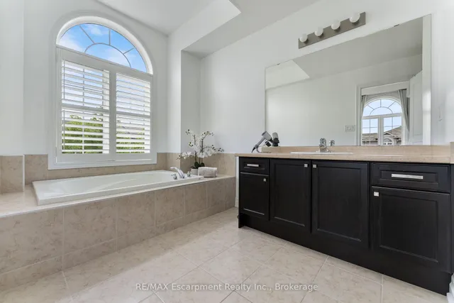 Additional property image - 160 PENNY Lane