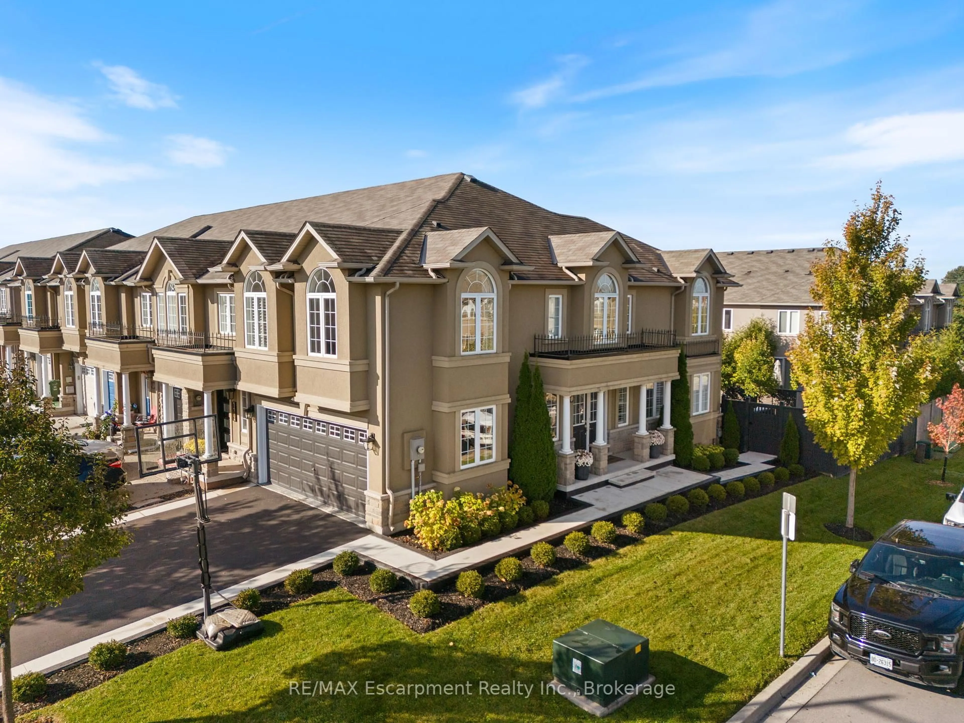 A pic from outside/outdoor area/front of a property/back of a property/a pic from drone, street for 160 PENNY Lane, Hamilton Ontario L8J 0E2