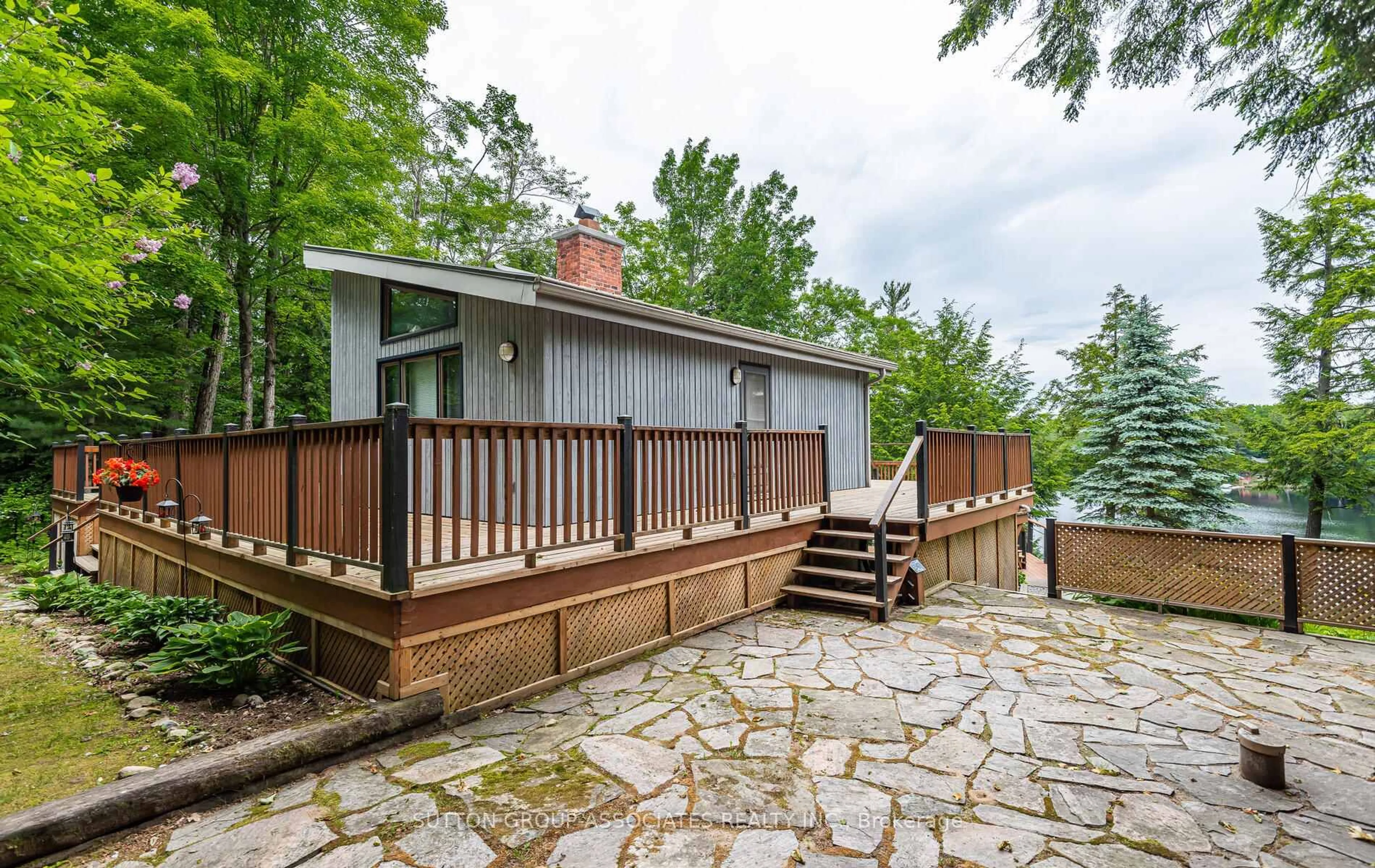 Patio, unknown for 1105 Butterfly Rd #5, Muskoka Lakes Ontario P0B 1J0