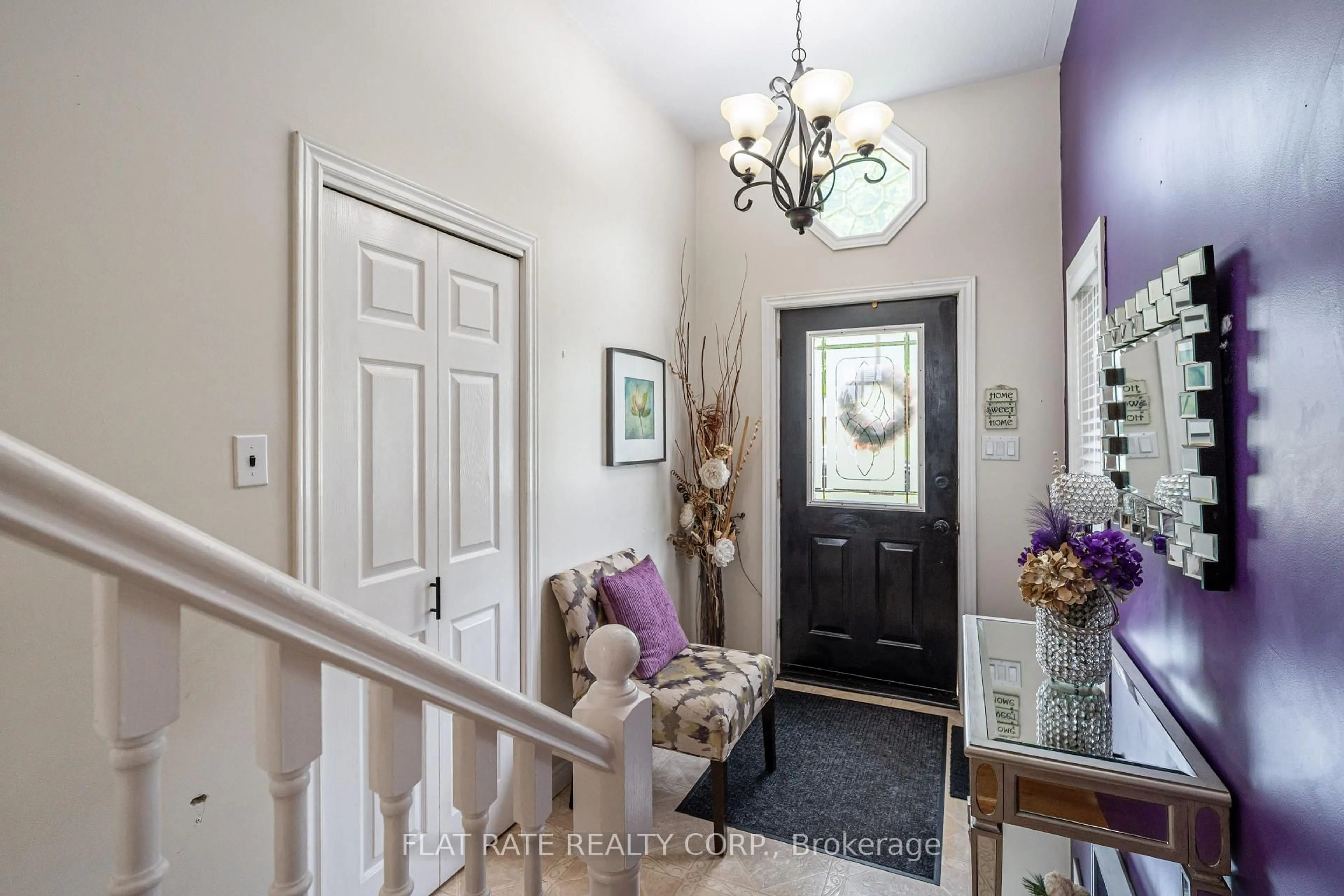 Indoor entryway for 1726 STEWARTCROFT Cres, Peterborough Ontario K9K 1J9