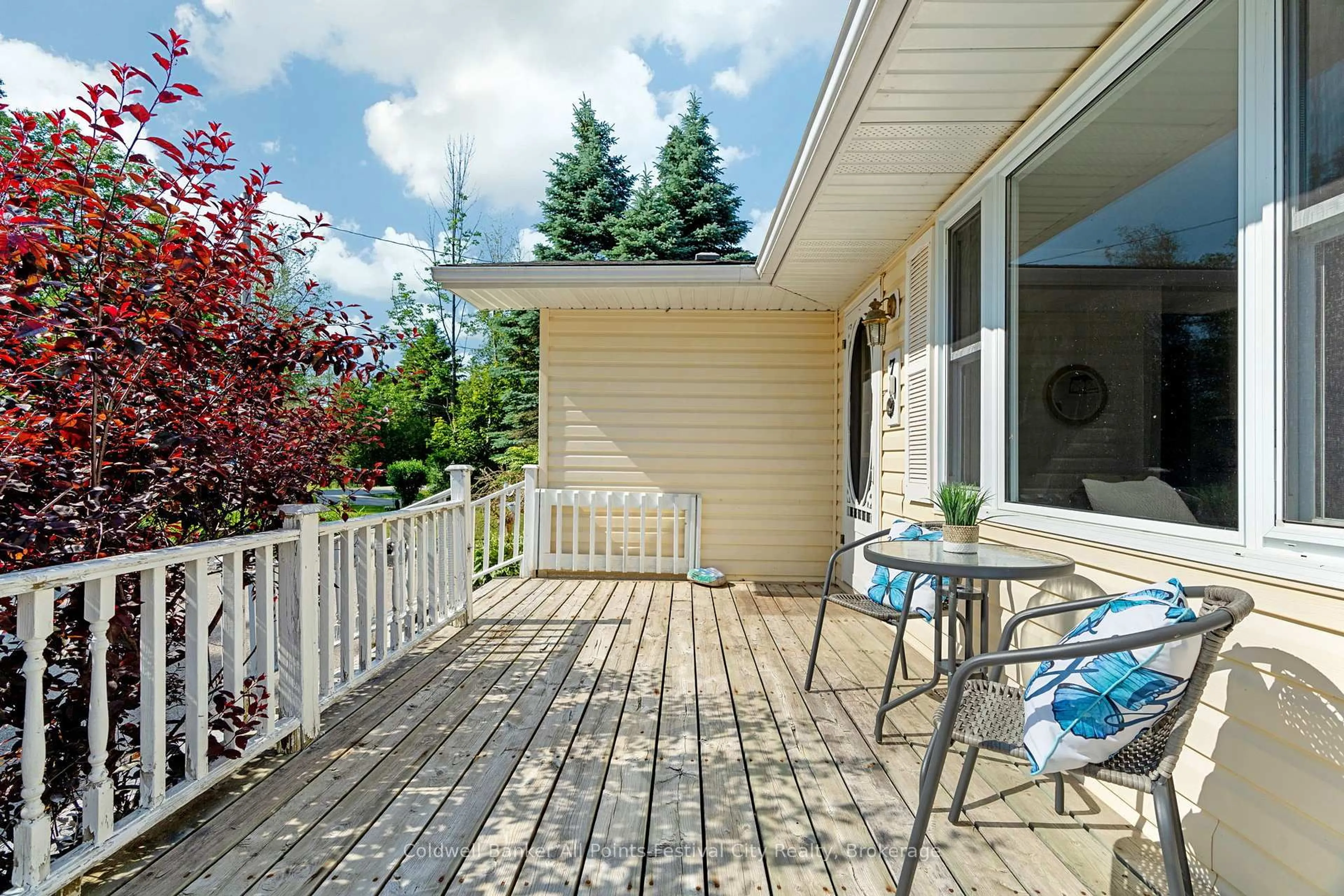 Patio, unknown for 7 Andrews Cres, Central Huron Ontario N7A 3X8