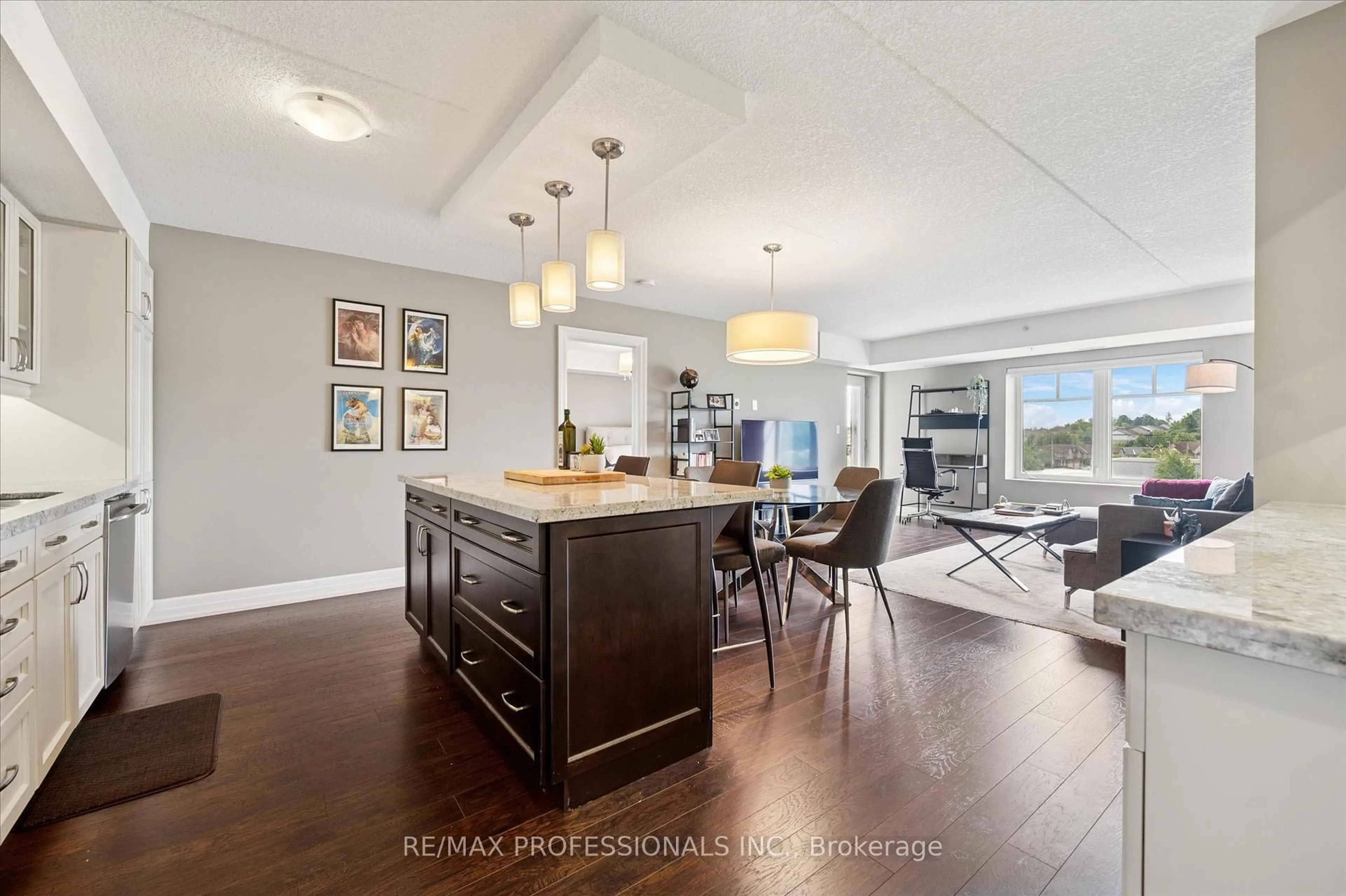 Open concept kitchen, unknown for 776 Laurelwood Dr #706, Waterloo Ontario N2N 0A8