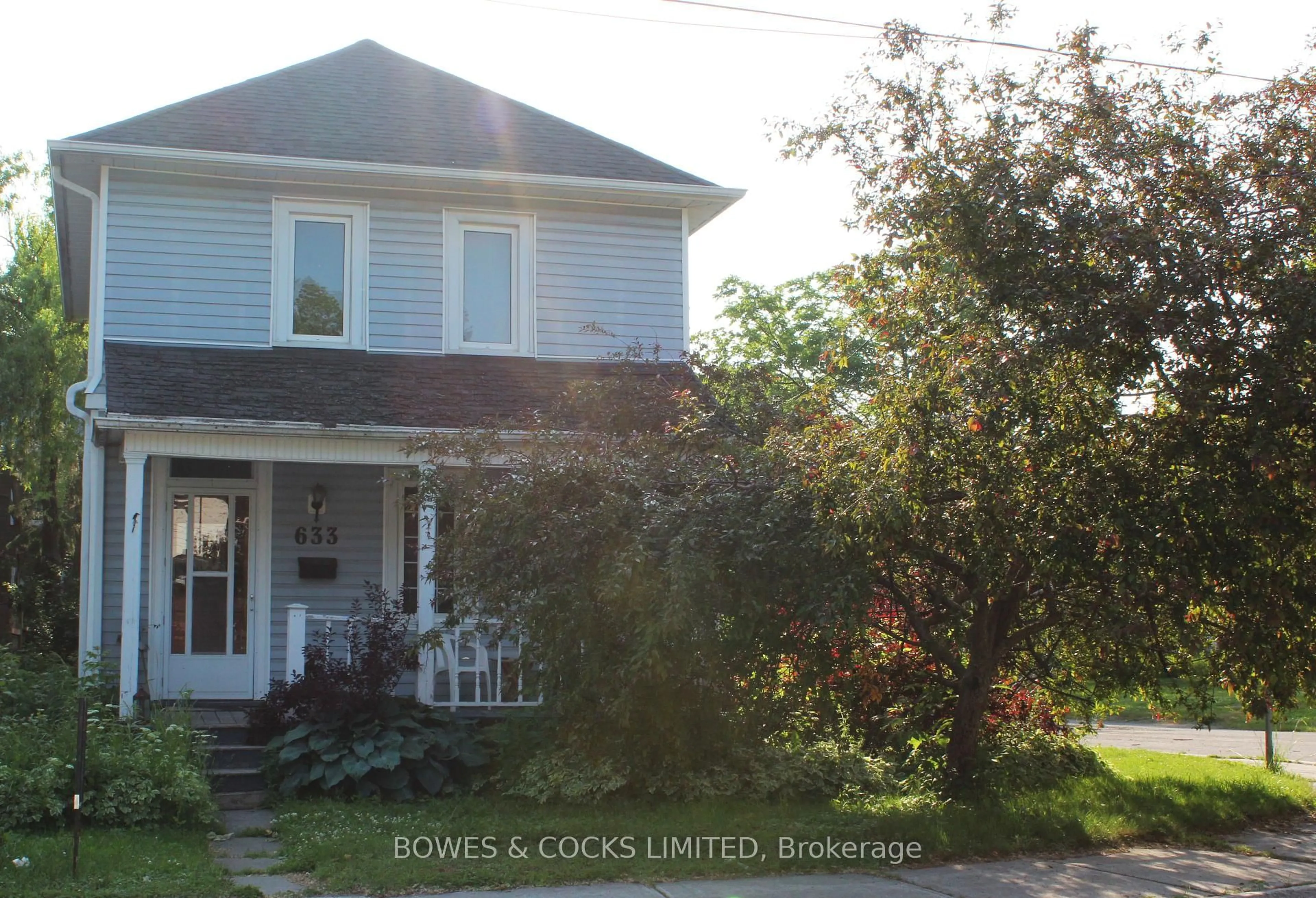 Unknown for 633 Downie St, Peterborough Central Ontario K9H 4K2