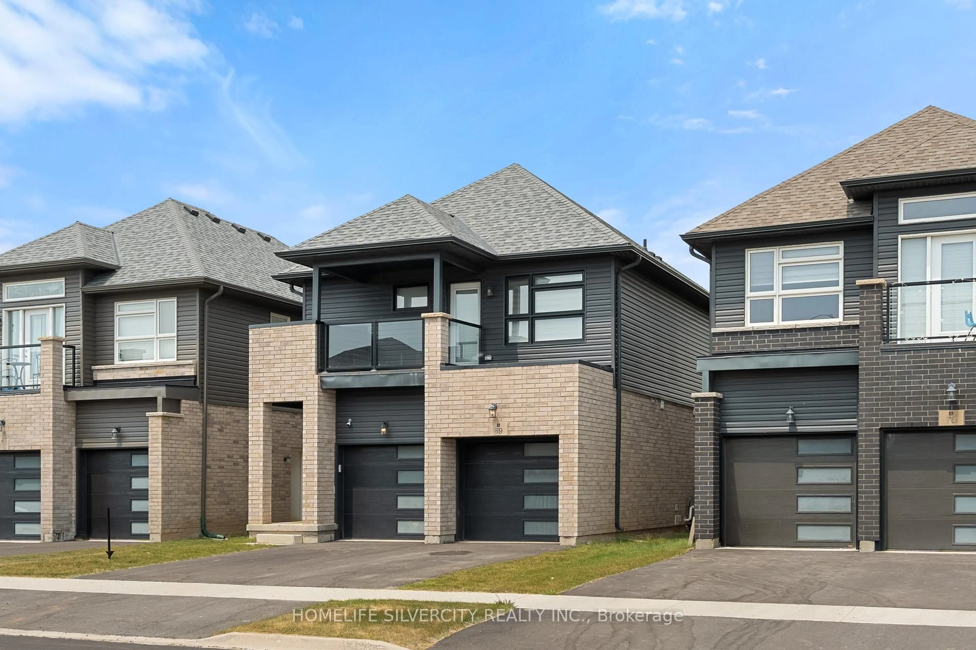 Home with brick exterior material, street for 69 Caroline St, Welland Ontario X0X 0X0