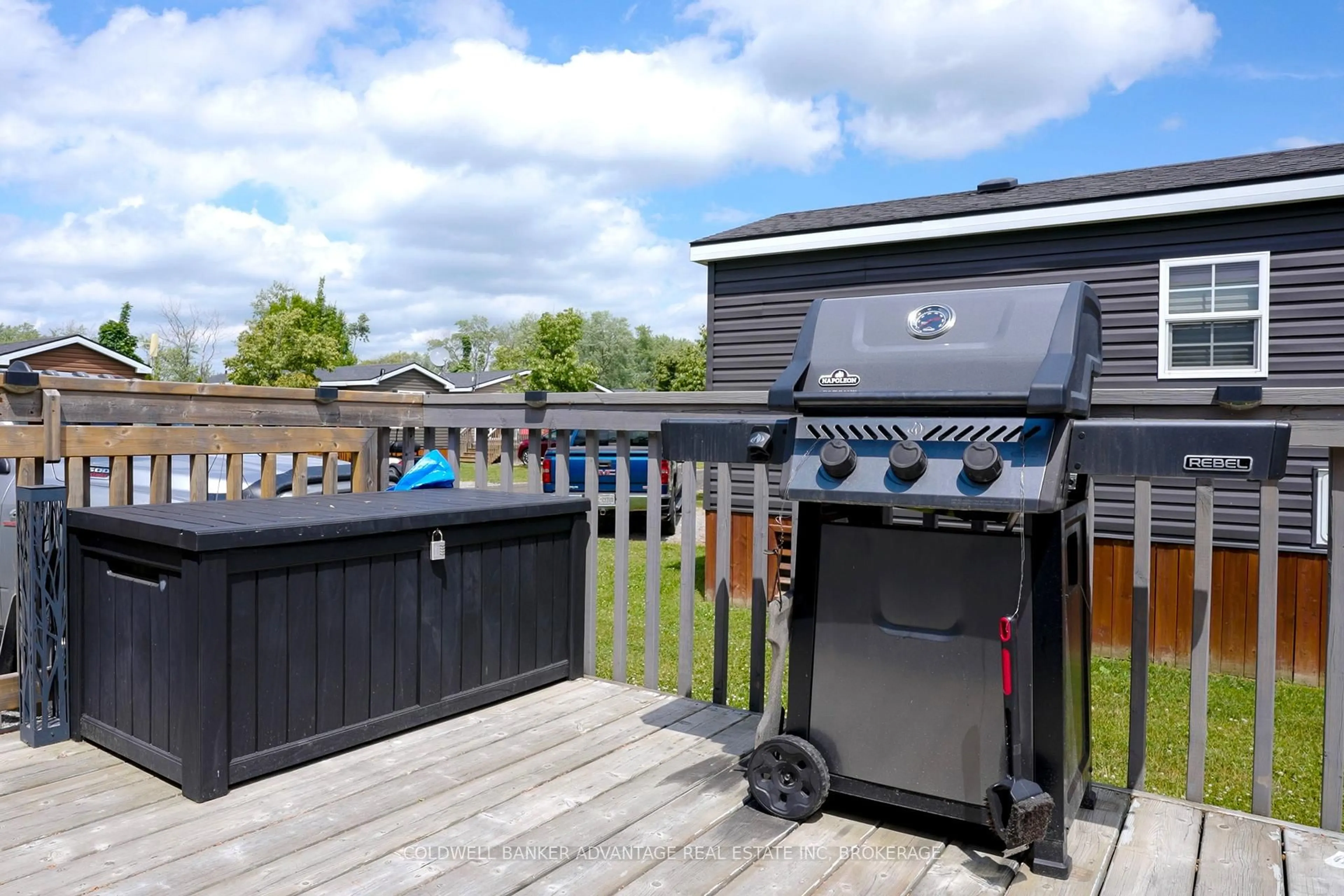 A pic from outside/outdoor area/front of a property/back of a property/a pic from drone, street for 1501 Line 8 Rd #109, Niagara-on-the-Lake Ontario L0S 1J0