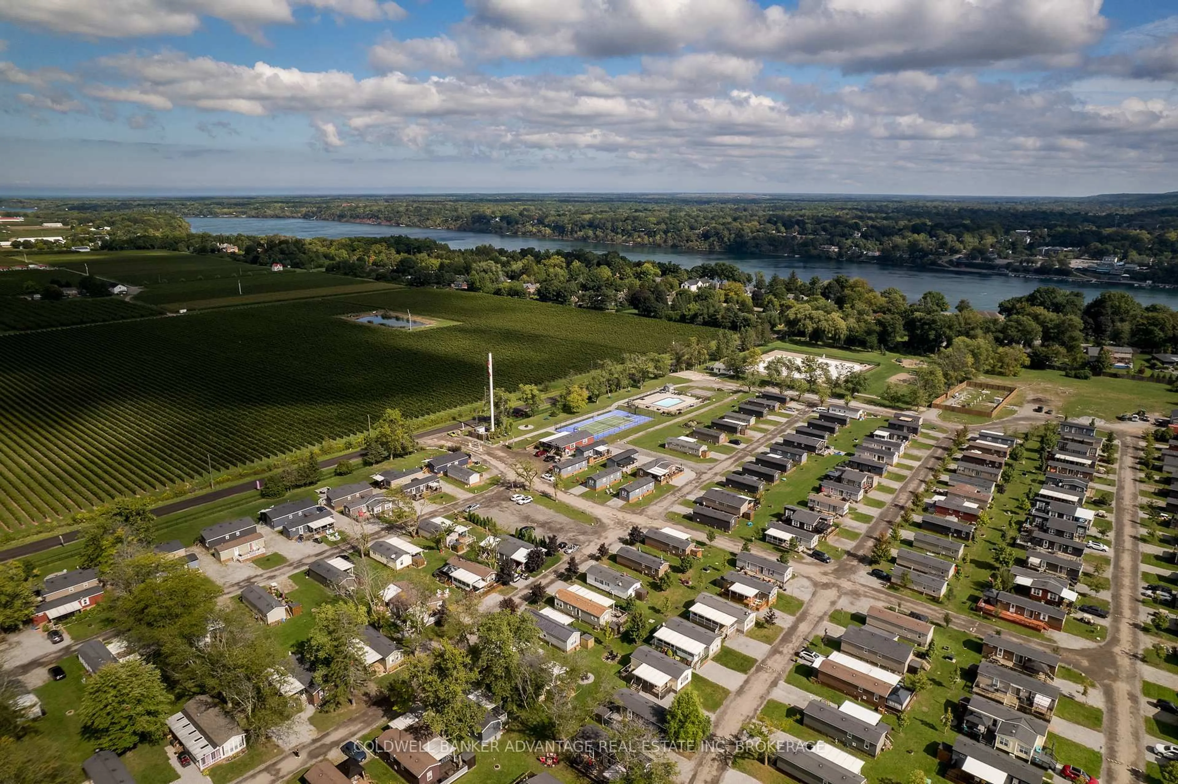 A pic from outside/outdoor area/front of a property/back of a property/a pic from drone, water/lake/river/ocean view for 1501 Line 8 Rd #109, Niagara-on-the-Lake Ontario L0S 1J0