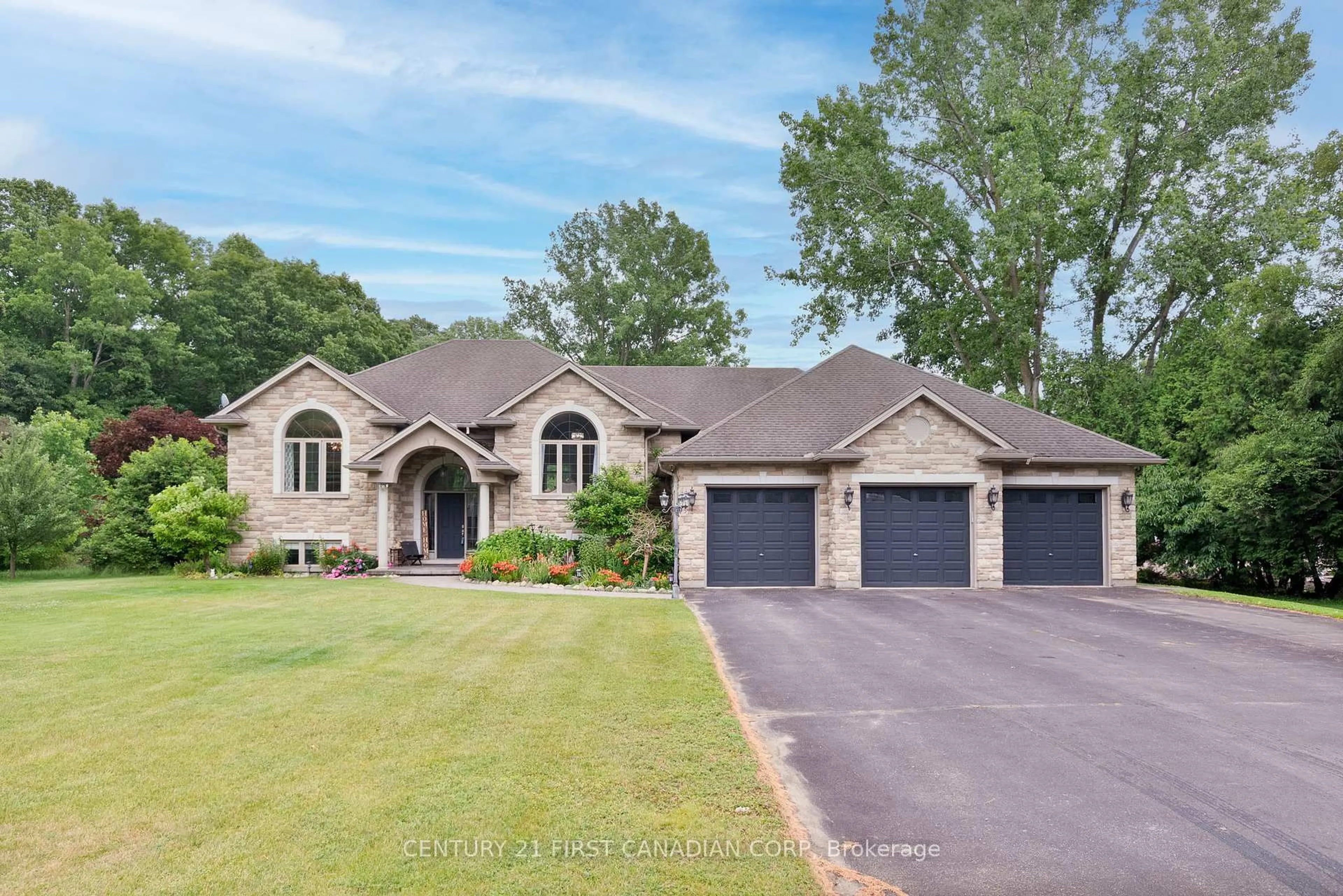 Home with brick exterior material, street for 24677 Pioneer Line, West Elgin Ontario N0L 2P0