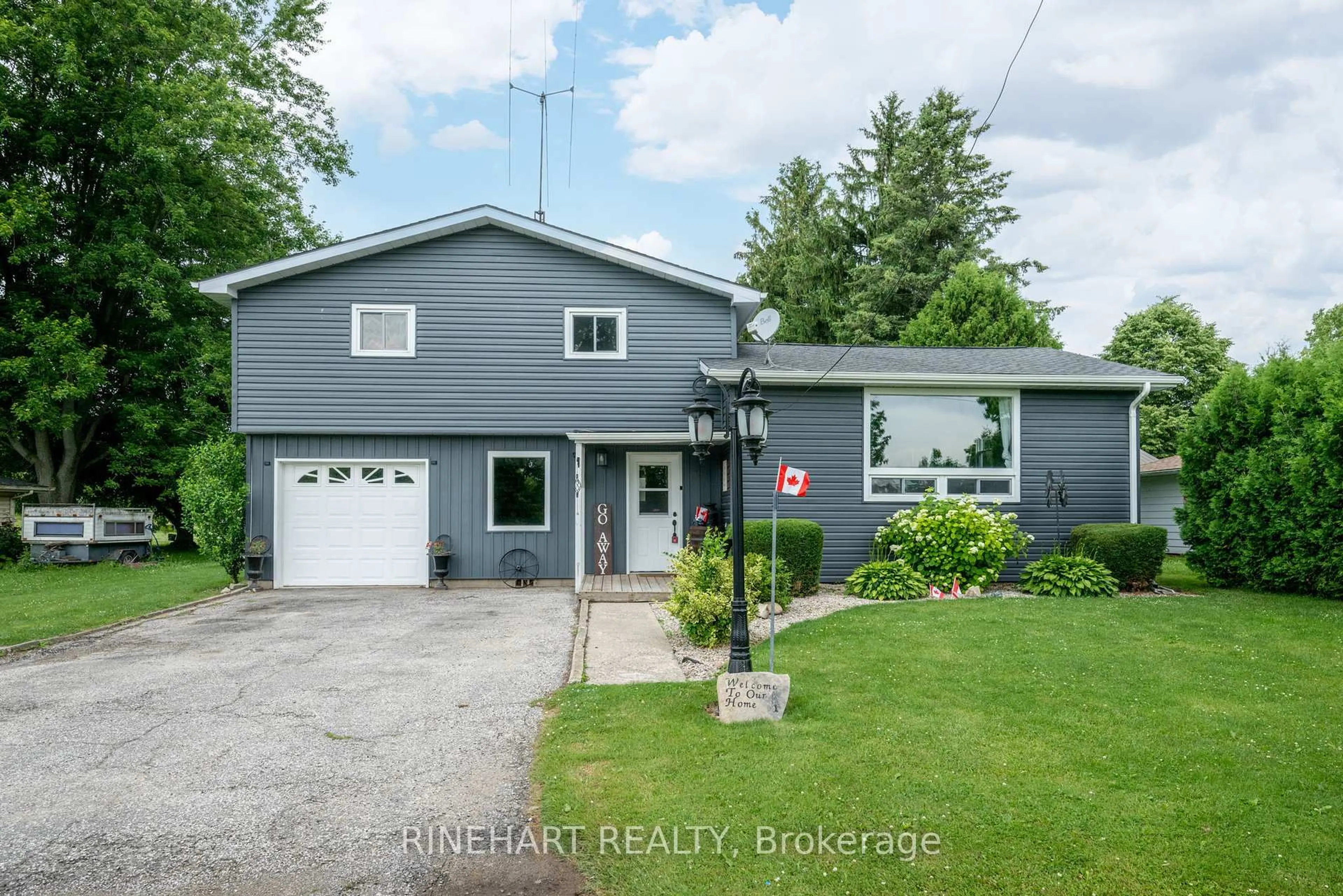Home with vinyl exterior material, street for 172 Frederick St, Southwest Middlesex Ontario N0L 2N0