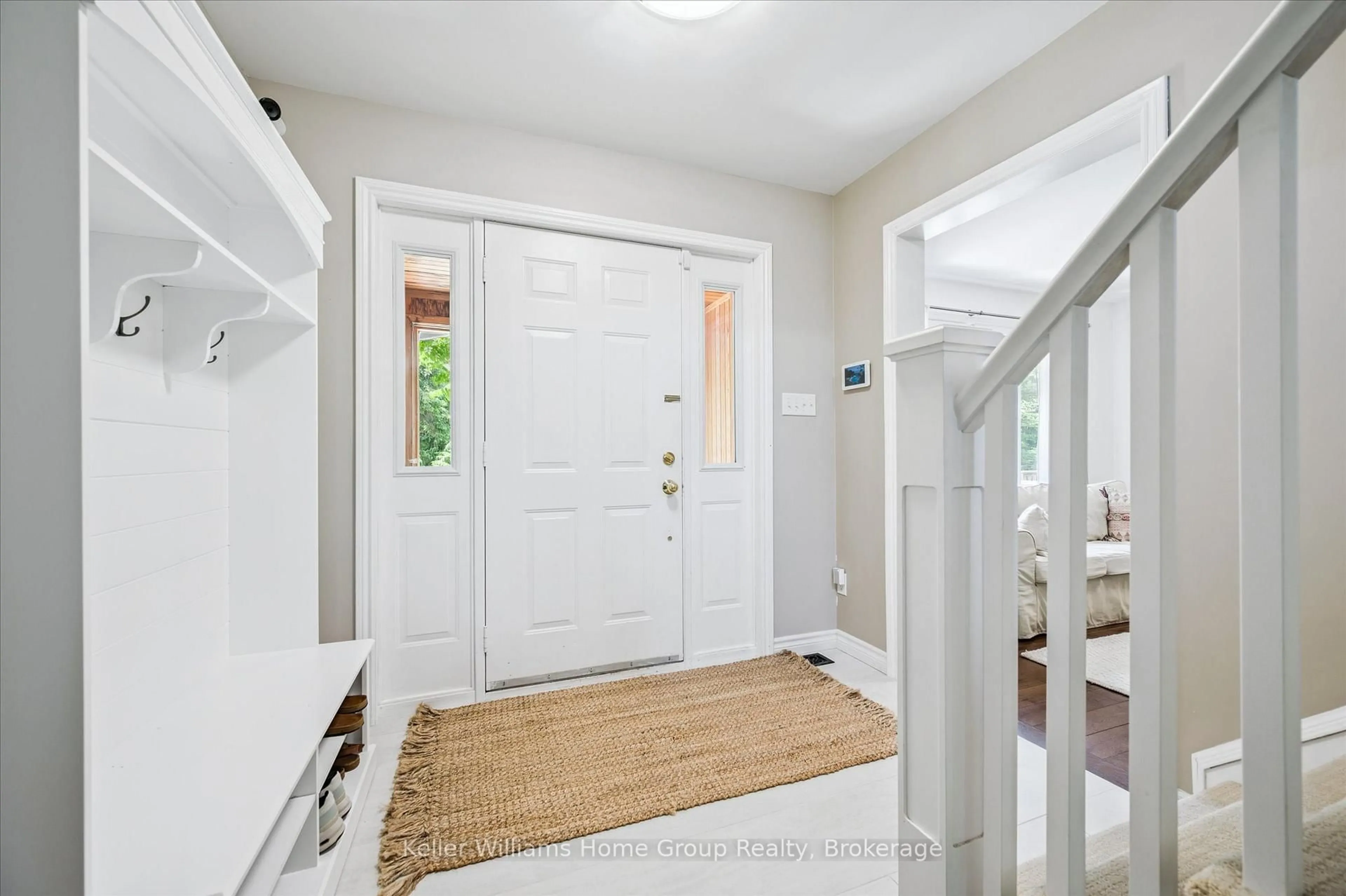 Indoor entryway for 6535 Beatty Line, Centre Wellington Ontario N1M 2W3