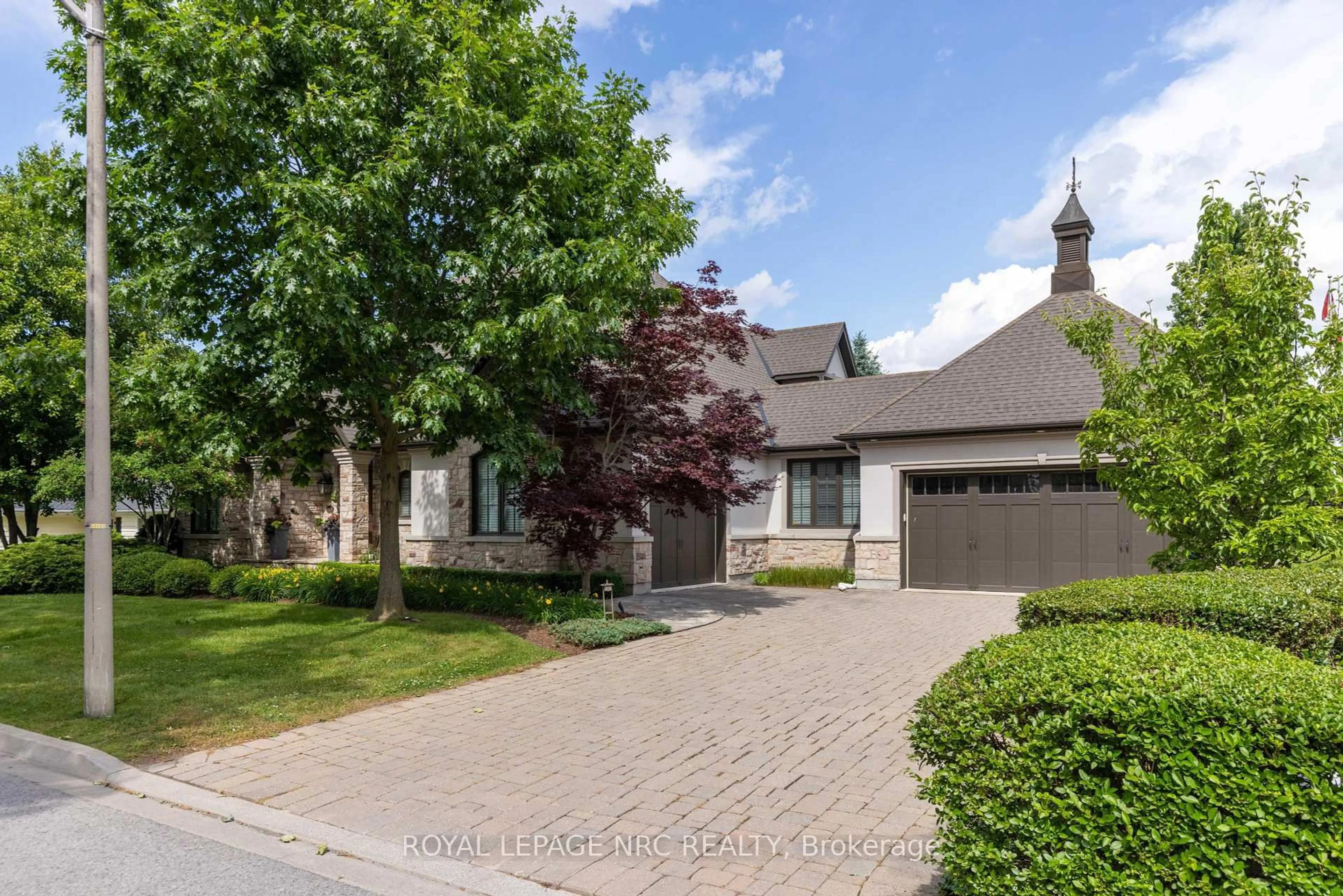 Unknown for 115 Riverdale Dr, St. Catharines Ontario L2R 4C1