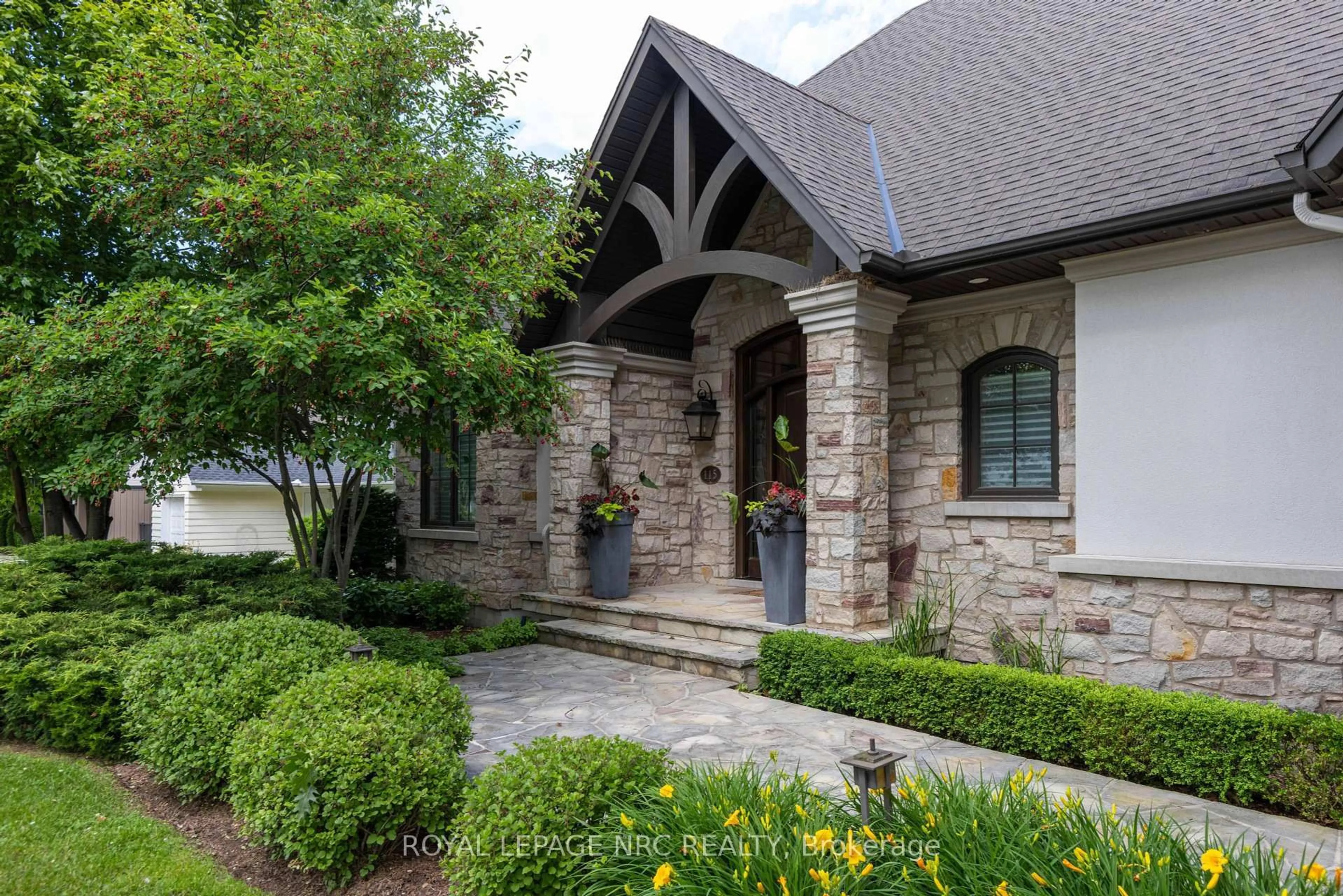 Home with brick exterior material, street for 115 Riverdale Dr, St. Catharines Ontario L2R 4C1