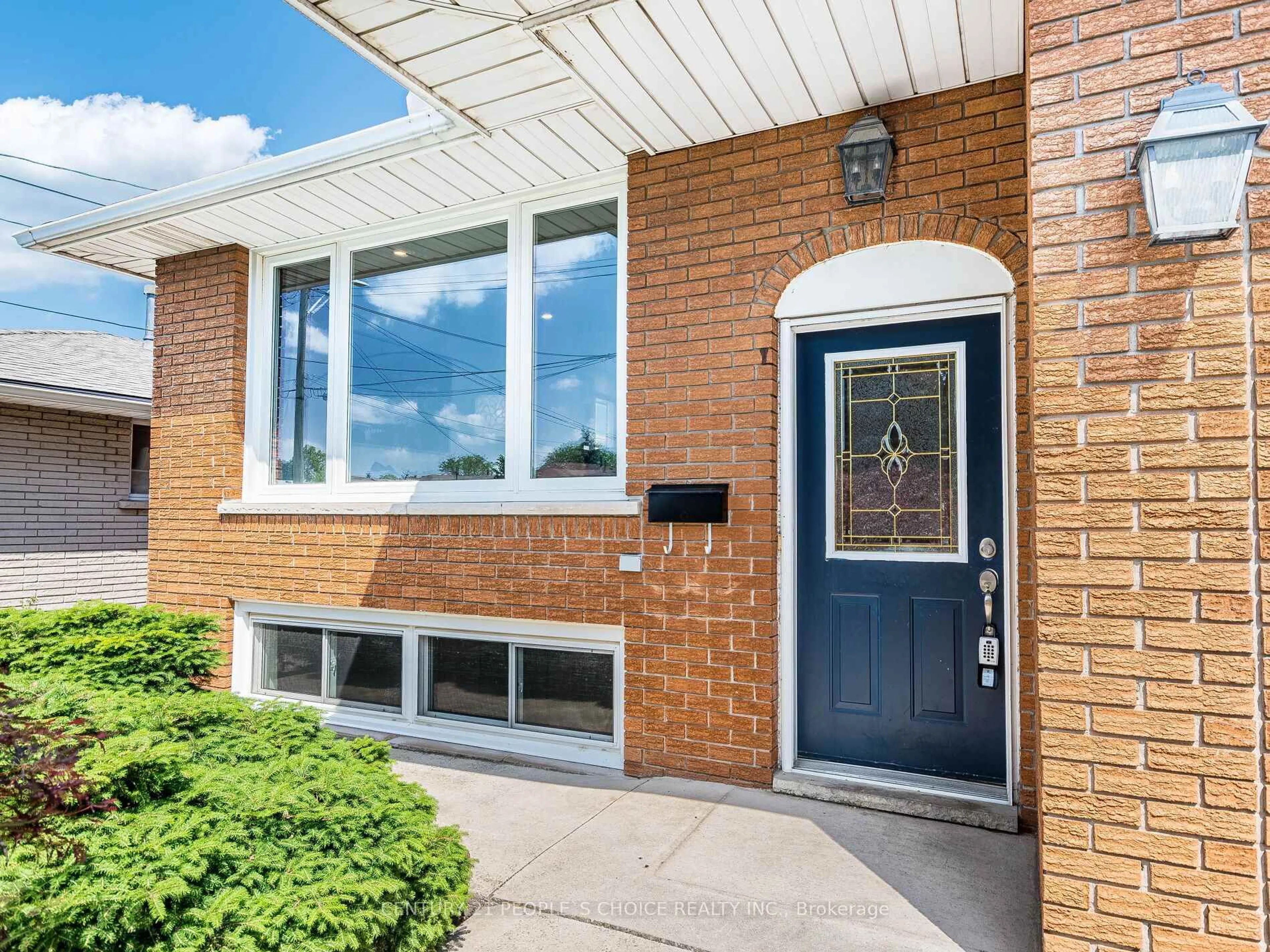 Home with brick exterior material, street for 237 Highridge Ave, Hamilton Ontario L8E 3P6