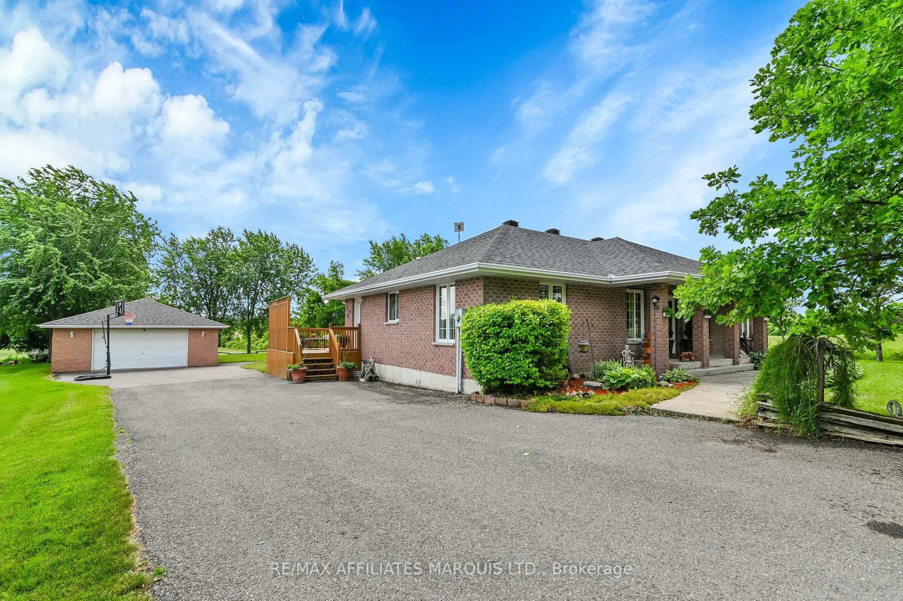 A pic from outside/outdoor area/front of a property/back of a property/a pic from drone, street for 16398 County Road 18 Rd, South Stormont Ontario K0C 1R0