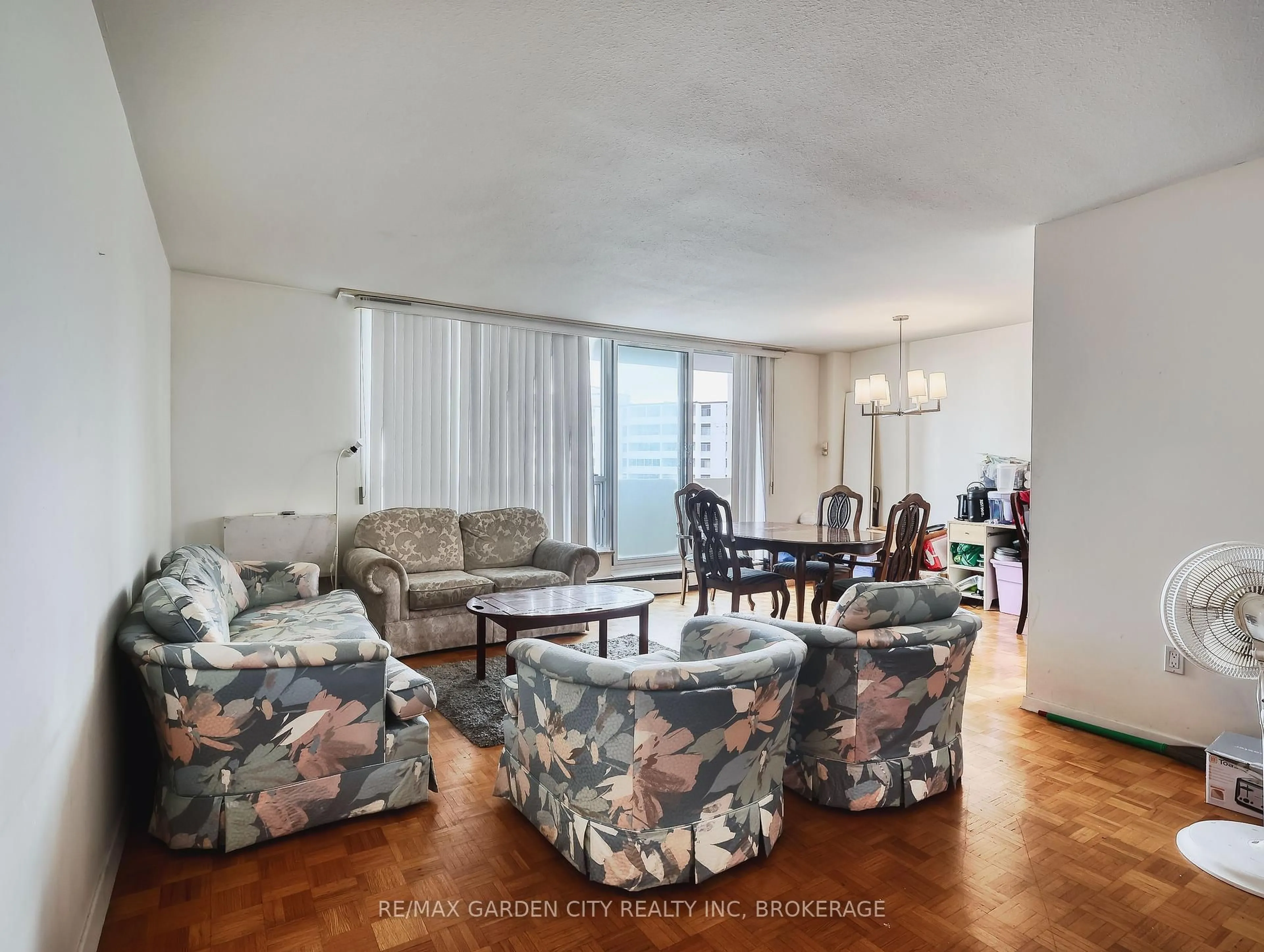 Living room with furniture, unknown for 35 Towering Heights Blvd #1002, St. Catharines Ontario L2T 3G8