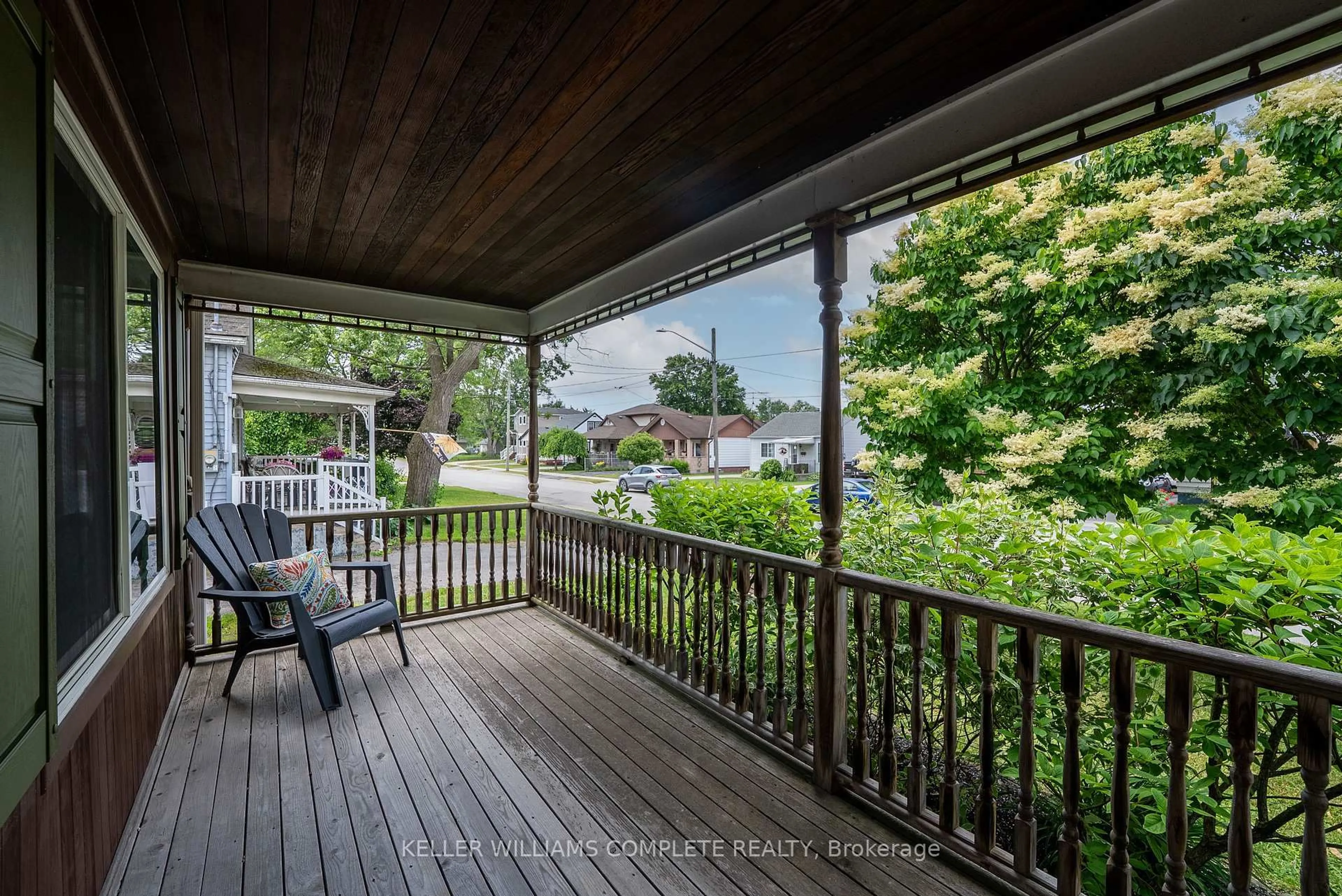 Patio, water/lake/river/ocean view for 61 Kingsmill St, Fort Erie Ontario L2A 4E5