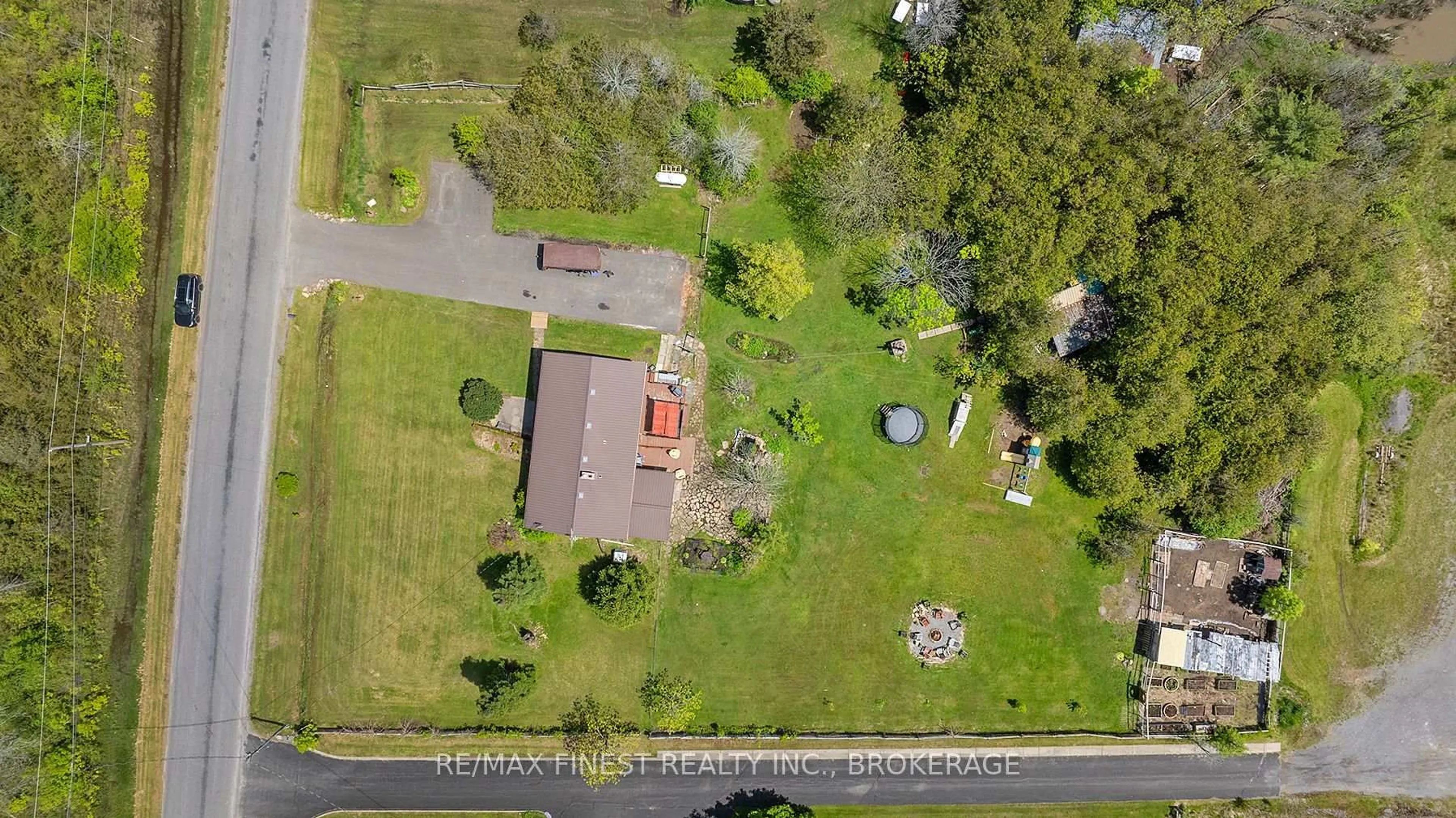 A pic from outside/outdoor area/front of a property/back of a property/a pic from drone, street for 706 Caton Rd, Bath Ontario K0H 1G0