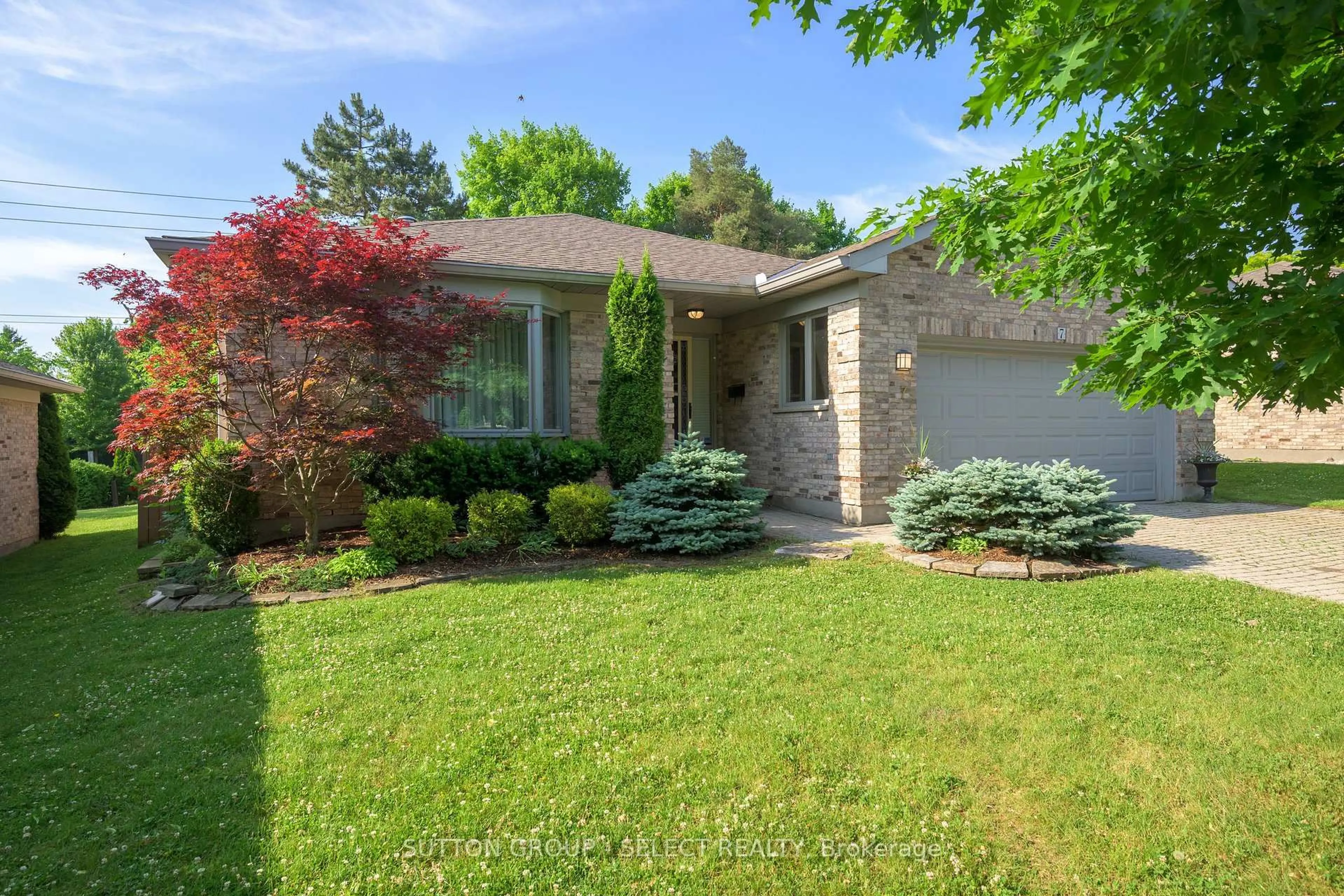 Home with brick exterior material, street for 14 Doon Dr #7, London North Ontario N5X 3P2