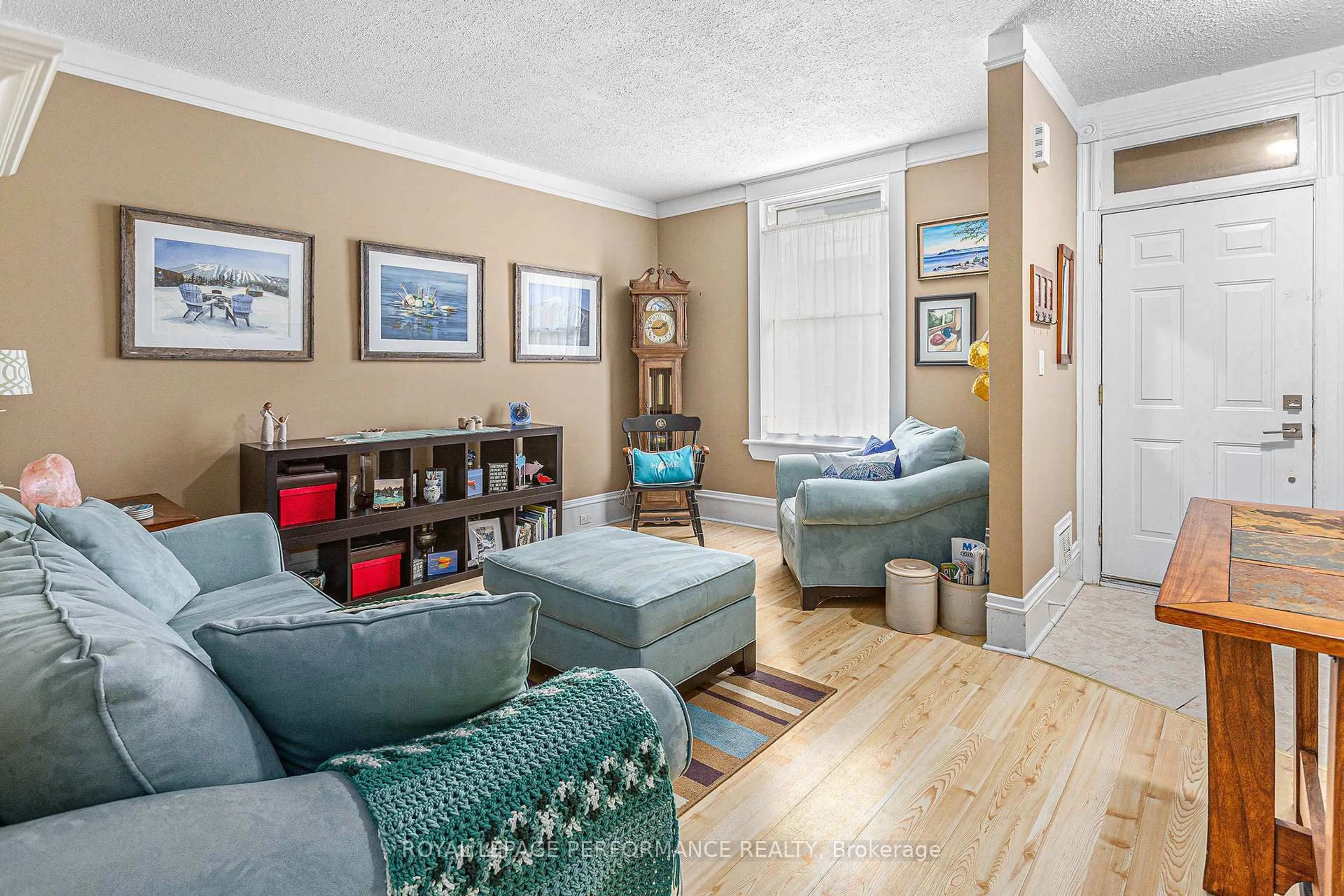 Living room with furniture, unknown for 87 Holmwood Ave, Ottawa Ontario K1S 2P1