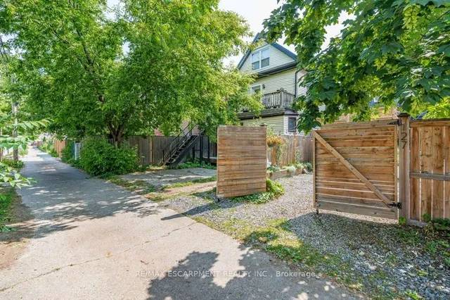Additional image 8 of 127 Sherman Ave