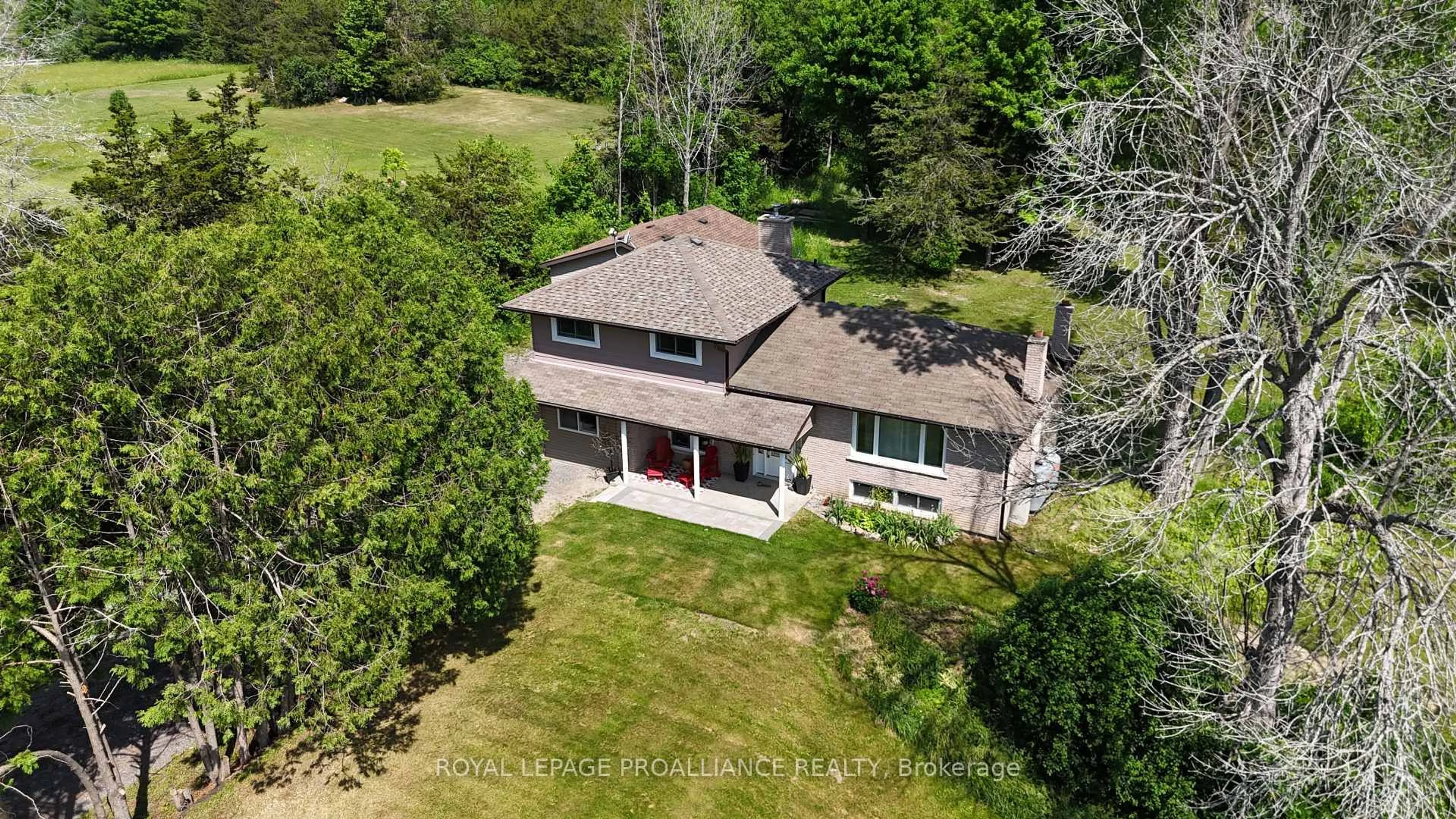 A pic from outside/outdoor area/front of a property/back of a property/a pic from drone, unknown for 3799 Harmony Rd, Shannonville Ontario K0K 3A0