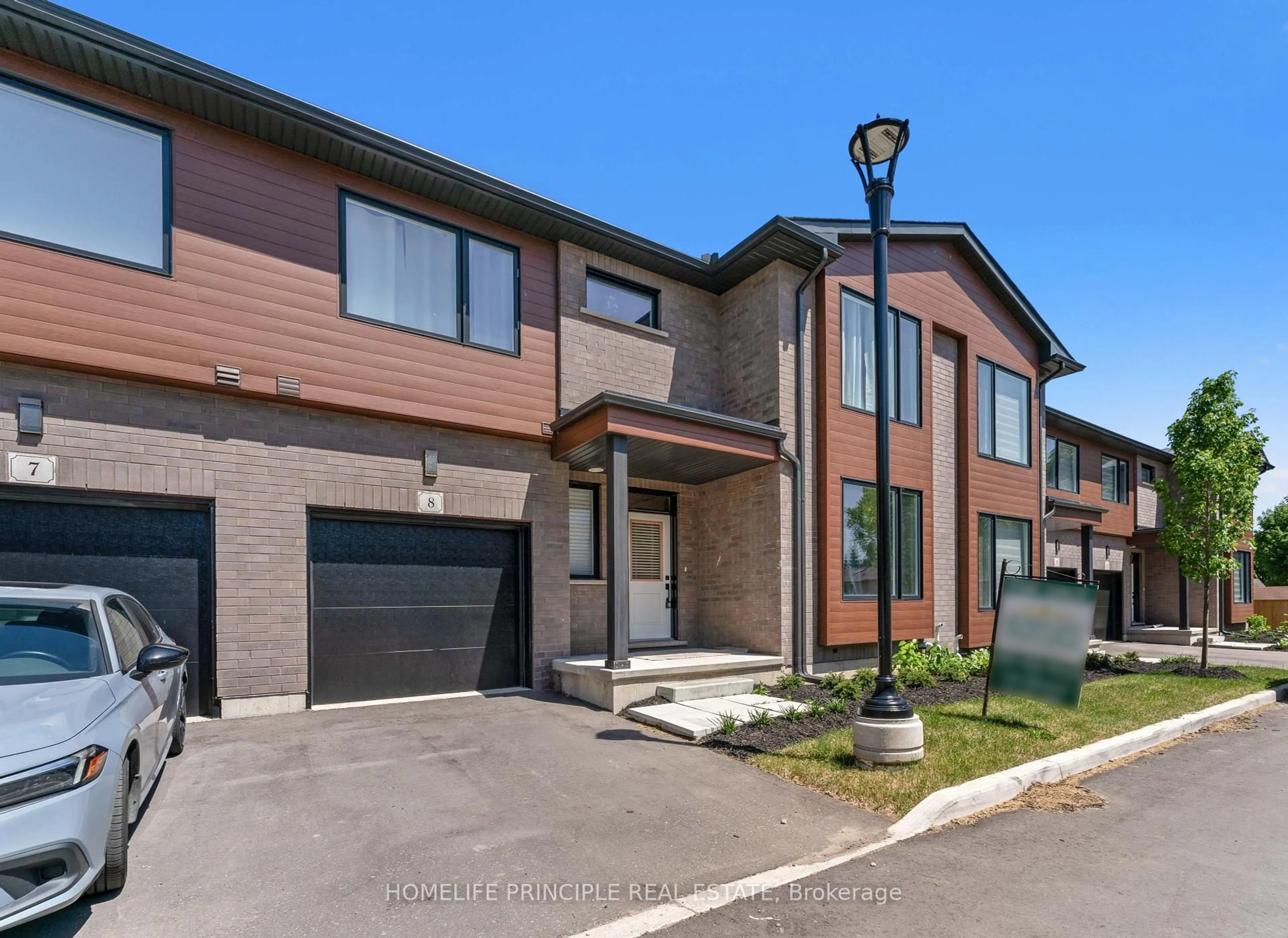 Home with brick exterior material, street for 264 Blair Rd #8, Cambridge Ontario N1S 4K9