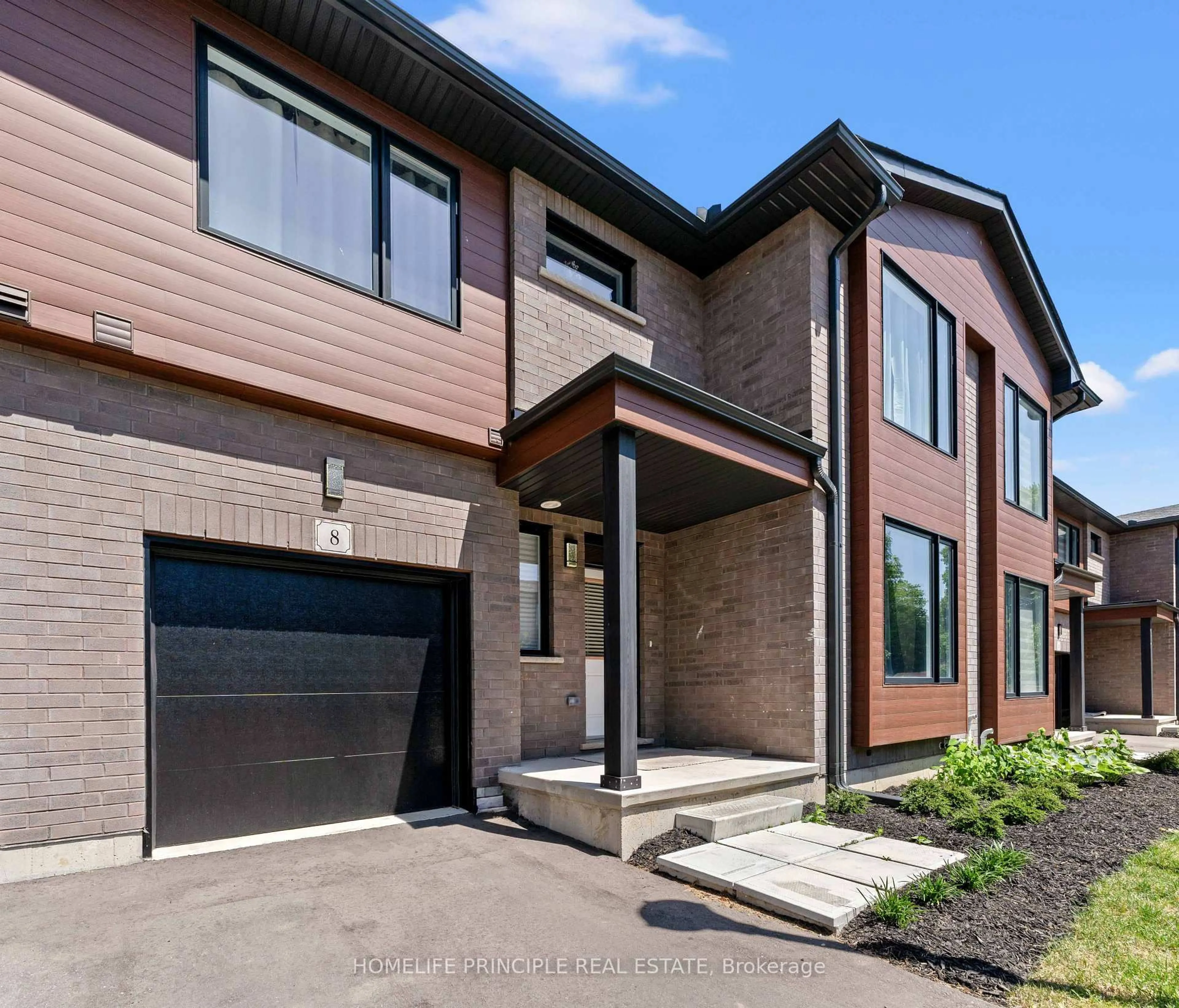 Home with brick exterior material, street for 264 Blair Rd #8, Cambridge Ontario N1S 4K9