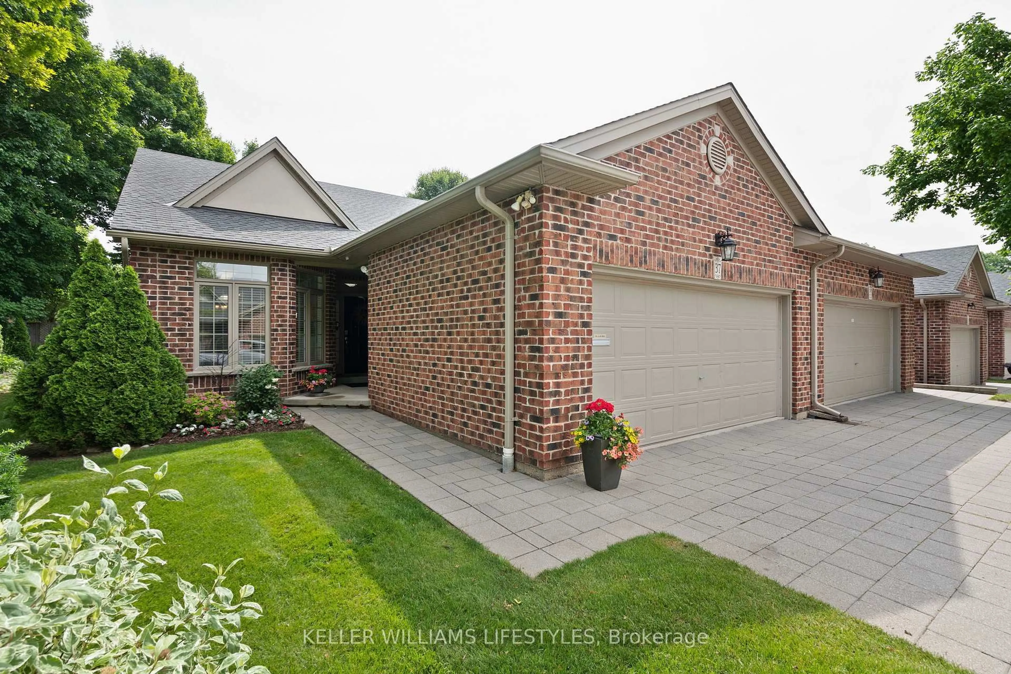 Home with brick exterior material, street for 455 Hyde Park Rd #37, London North Ontario N6H 3R9