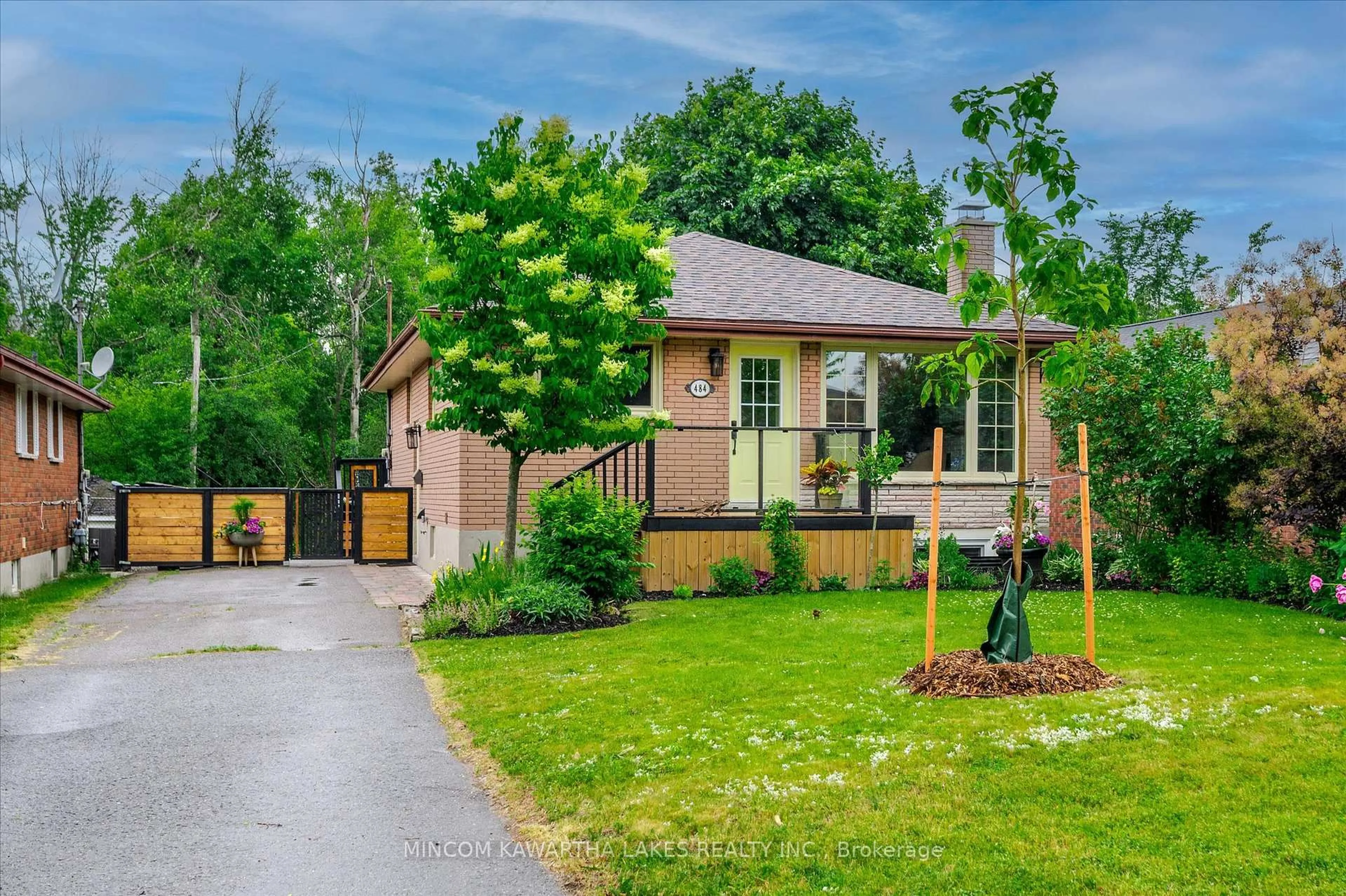 Home with brick exterior material, street for 484 Raymond St, Peterborough North Ontario K9H 5M8