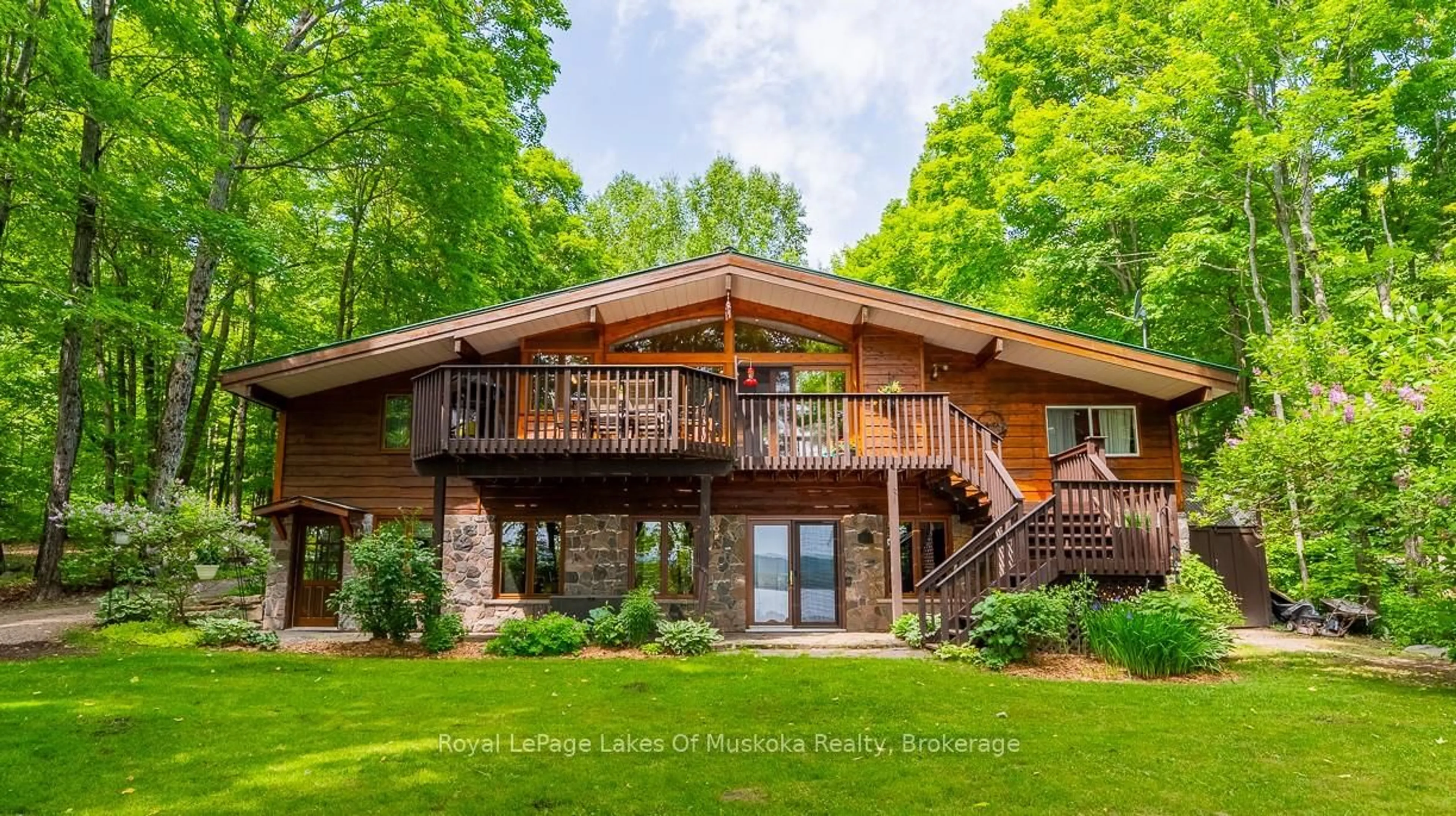 Home with brick exterior material, water/lake/river/ocean view for 168 Lakeshore Rd, Armour Ontario P0A 1C0