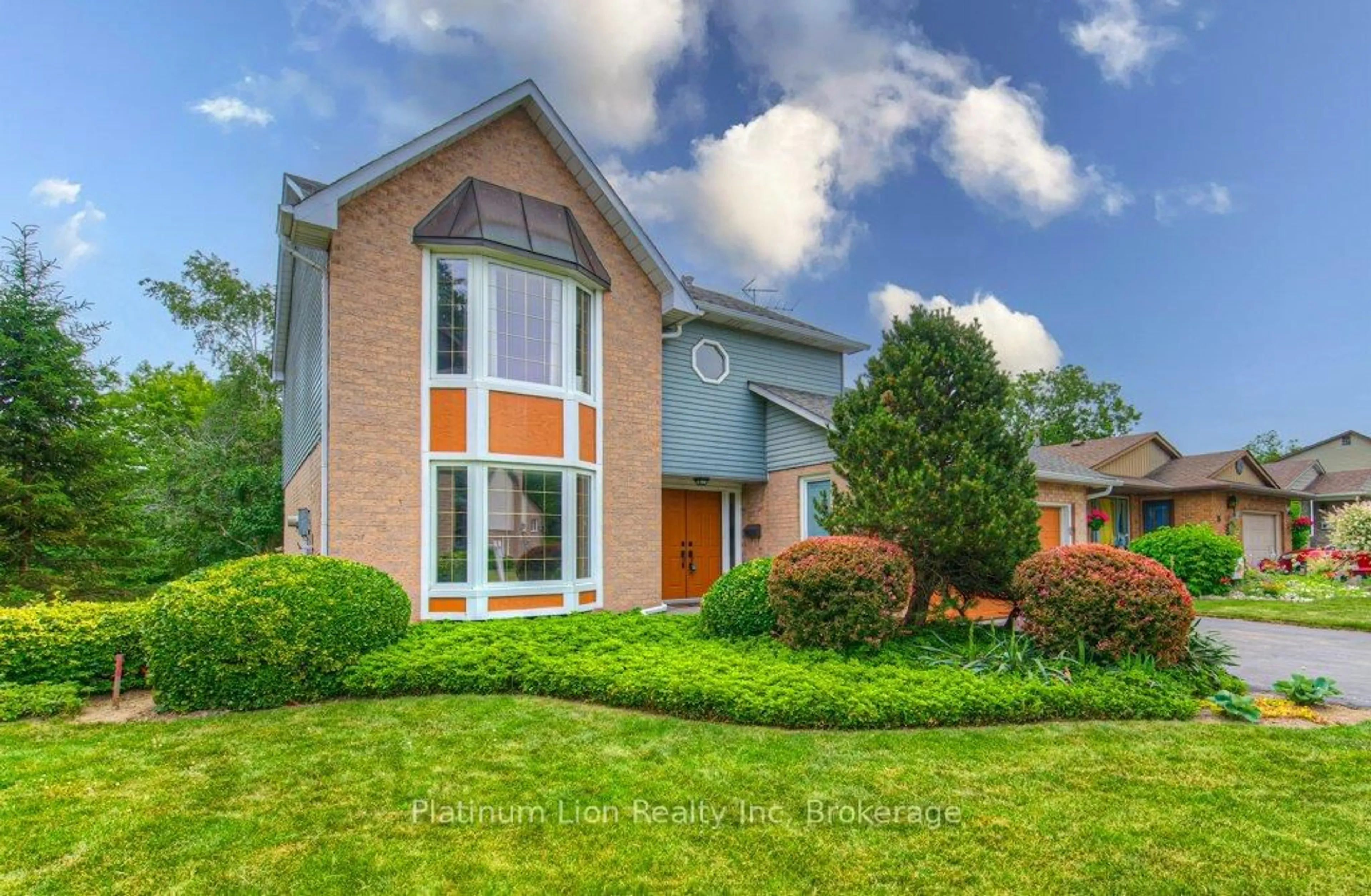 Home with brick exterior material, street for 38 Oceanic Dr, Hamilton Ontario L8E 4H5