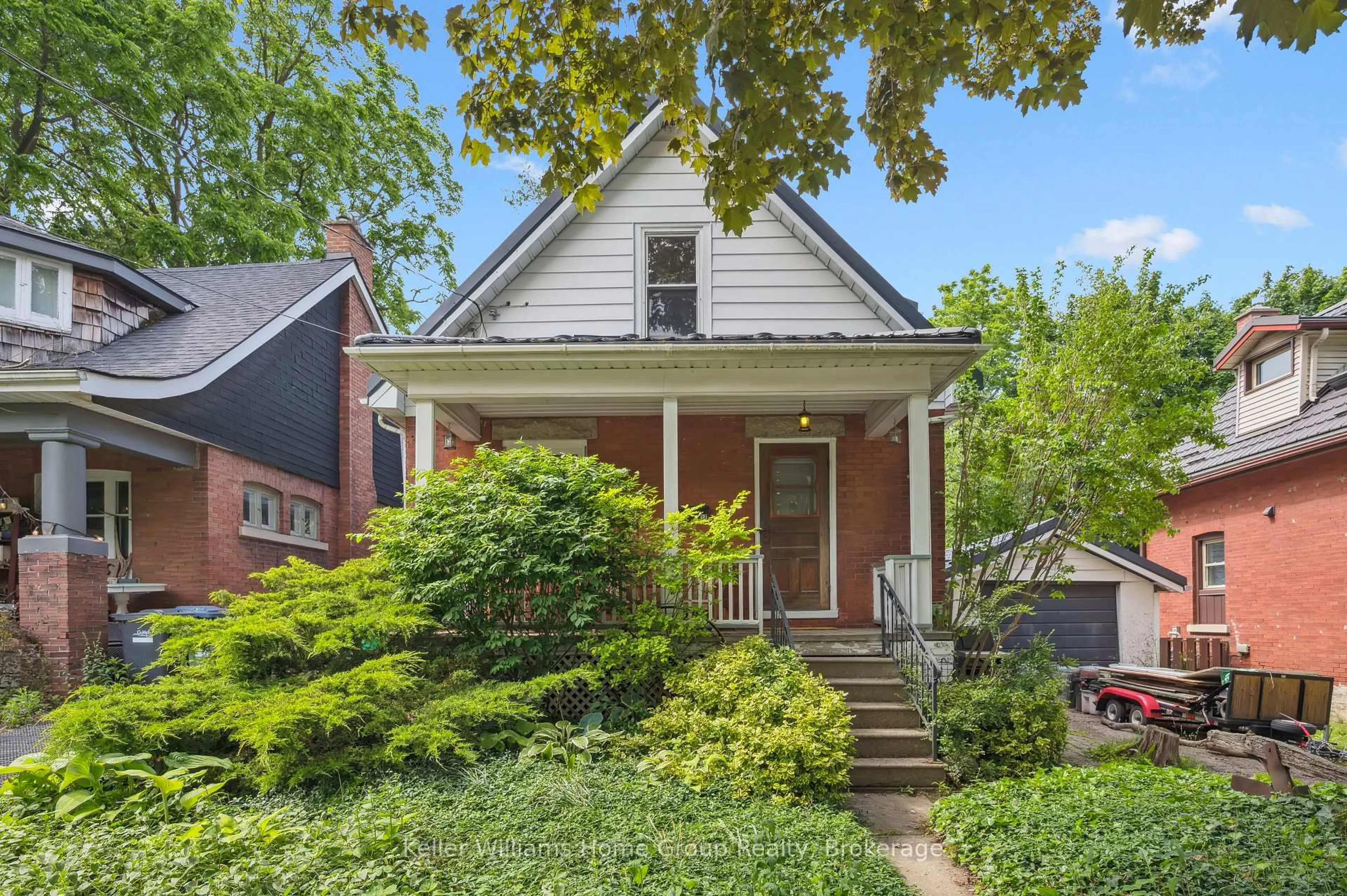 Home with brick exterior material, street for 27 Home St, Guelph Ontario N1H 2E4