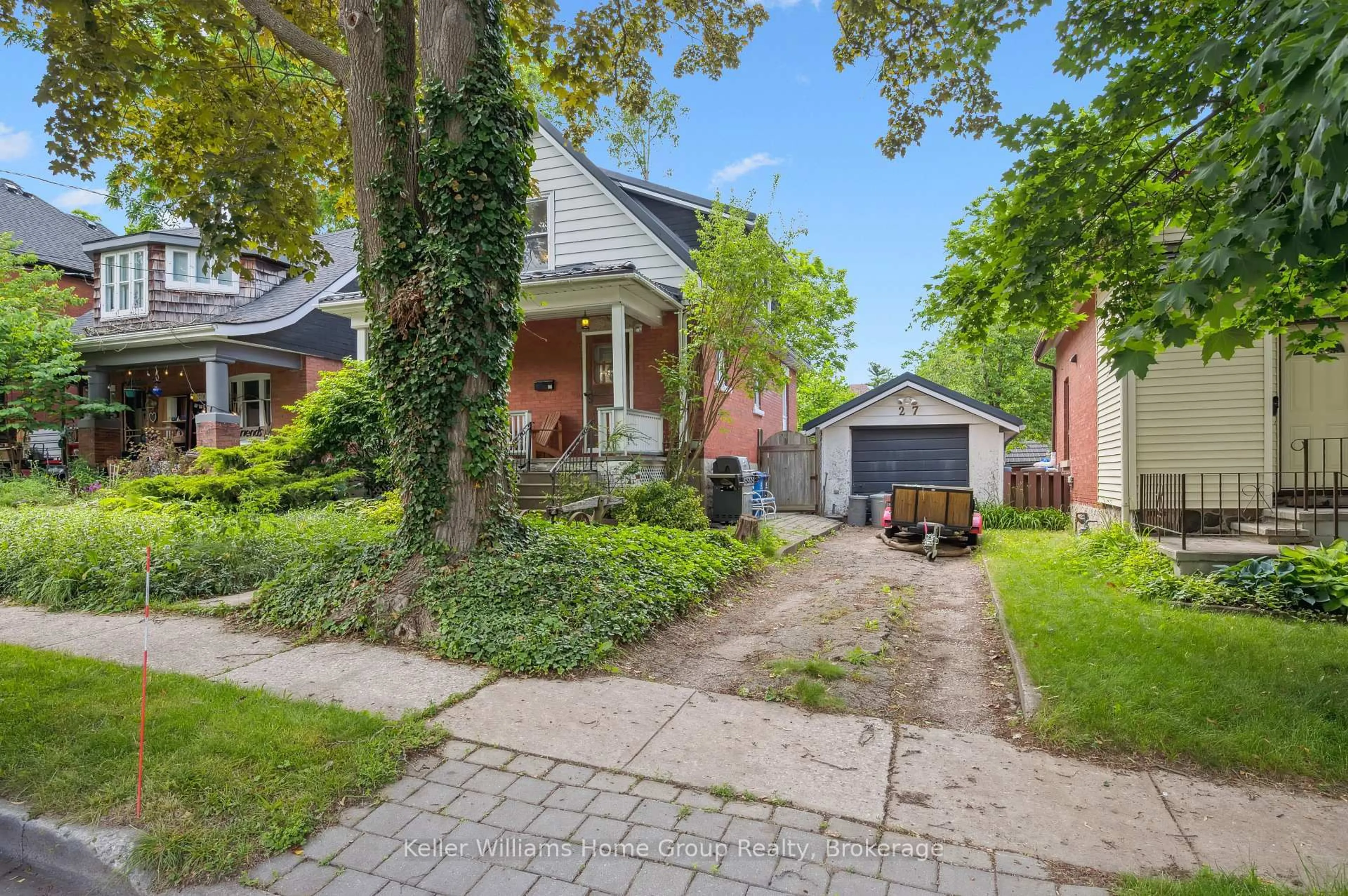 Home with brick exterior material, street for 27 Home St, Guelph Ontario N1H 2E4