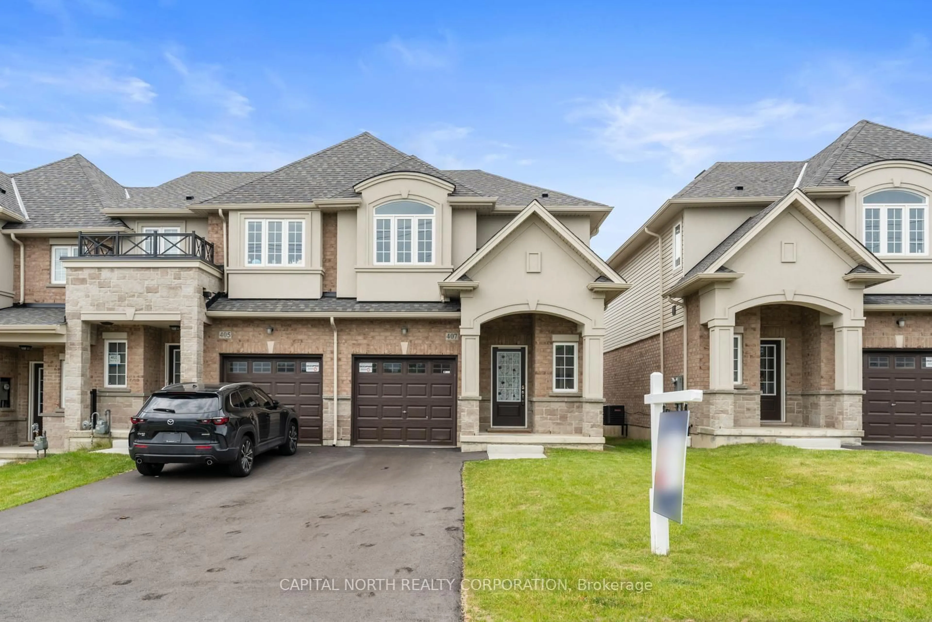Home with brick exterior material, street for 407 East 16th St, Hamilton Ontario L9A 4K4