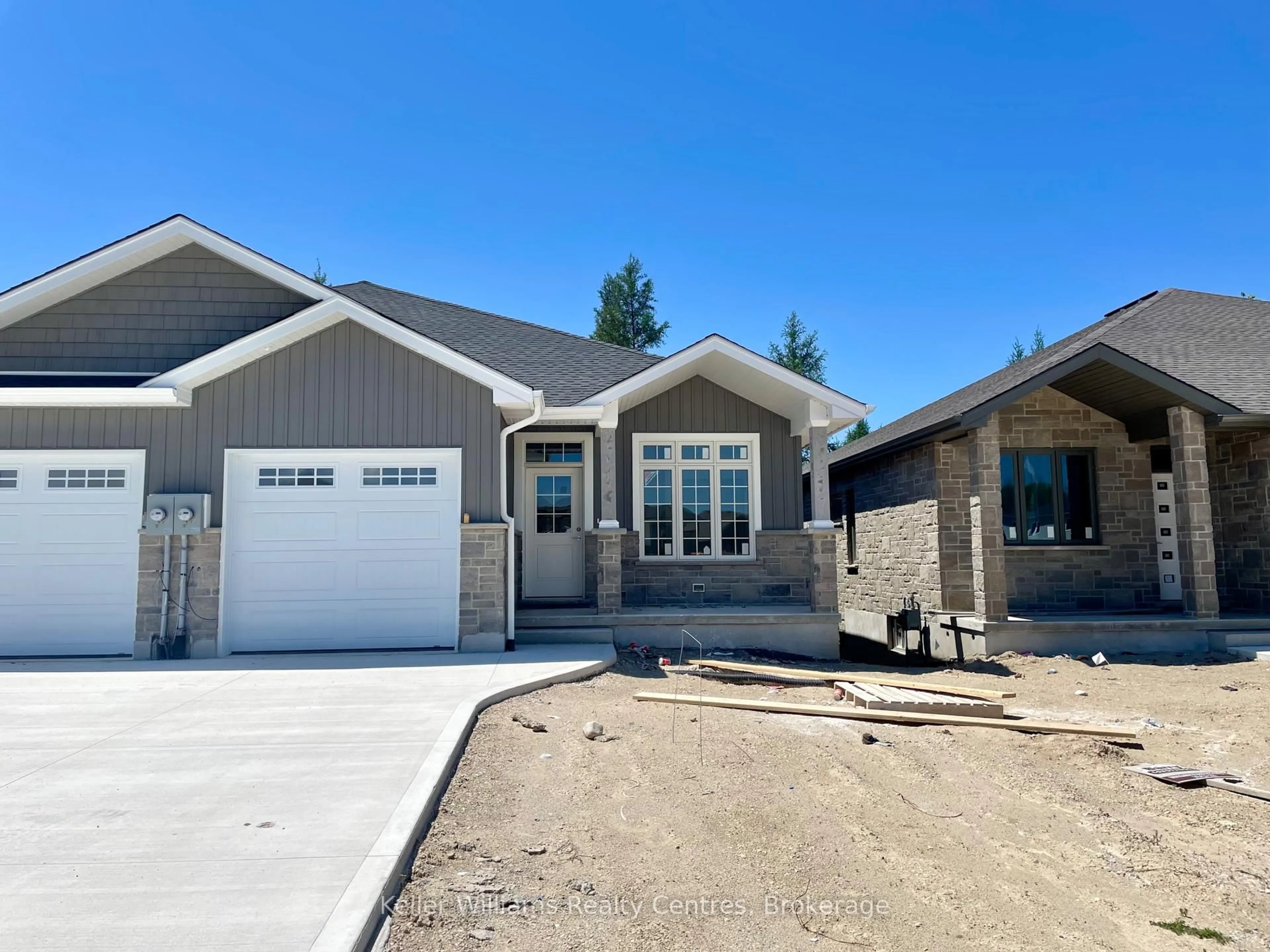 Home with brick exterior material, street for 616 25TH Ave, Hanover Ontario N4N 3B8