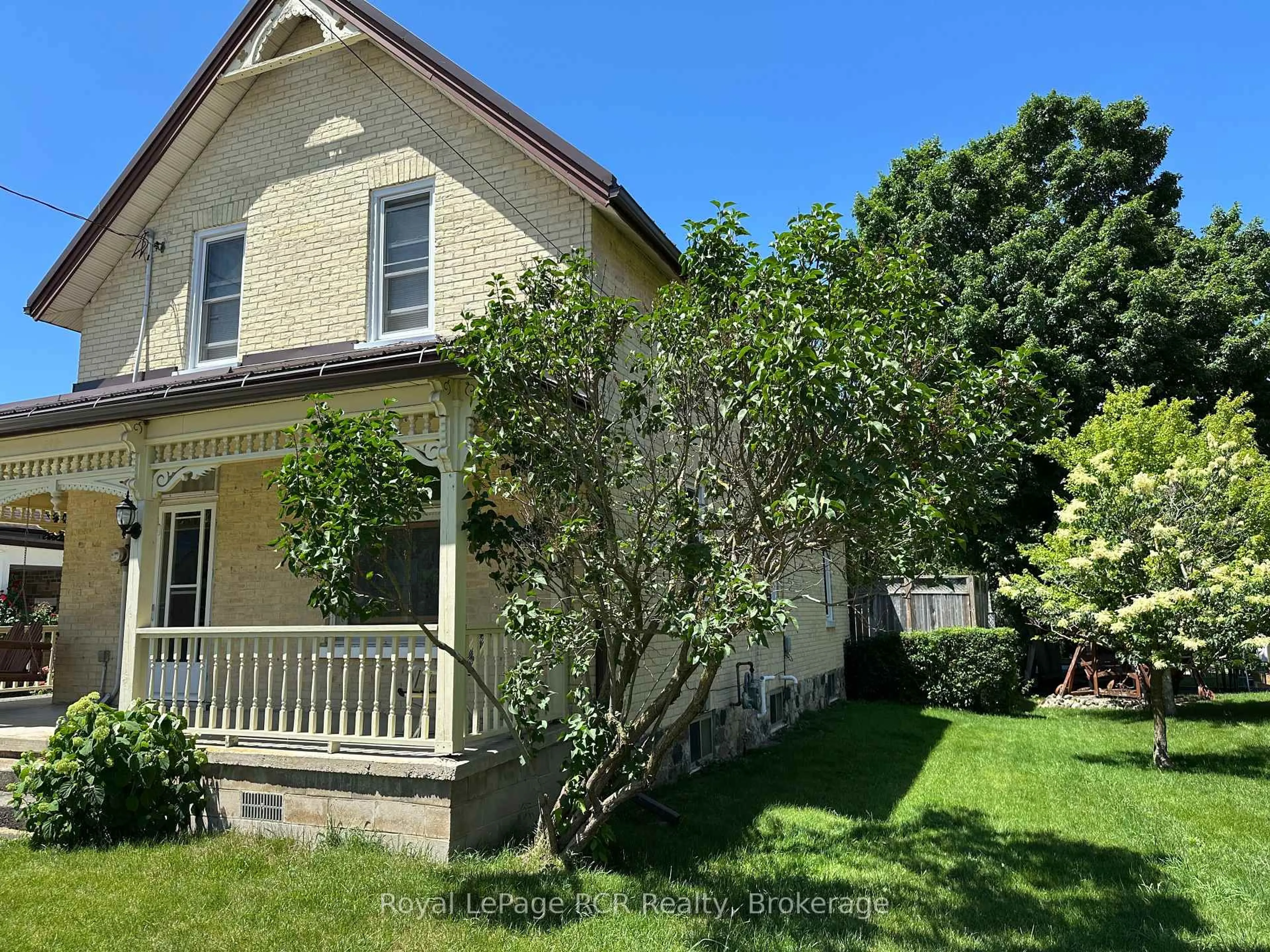 Unknown for 442 11th St, Hanover Ontario N4N 1S7
