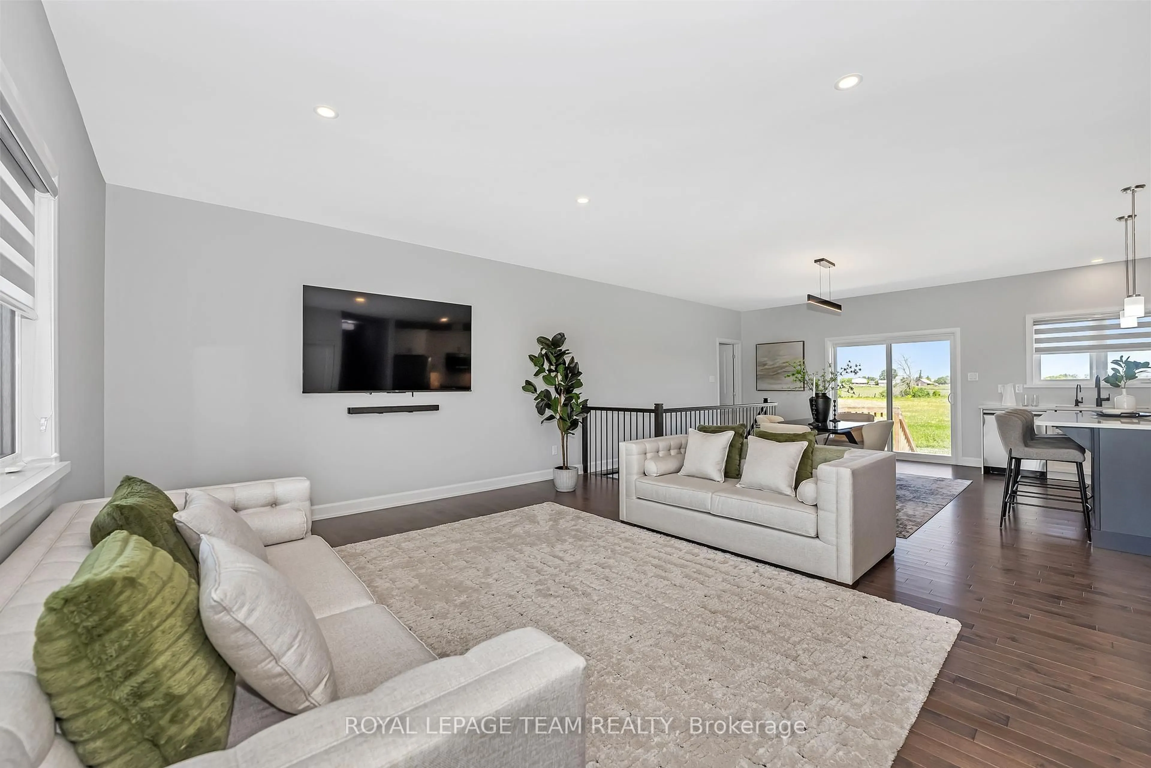 Living room with furniture, unknown for 17 Isobel McEwan St, Arnprior Ontario K7S 3G8