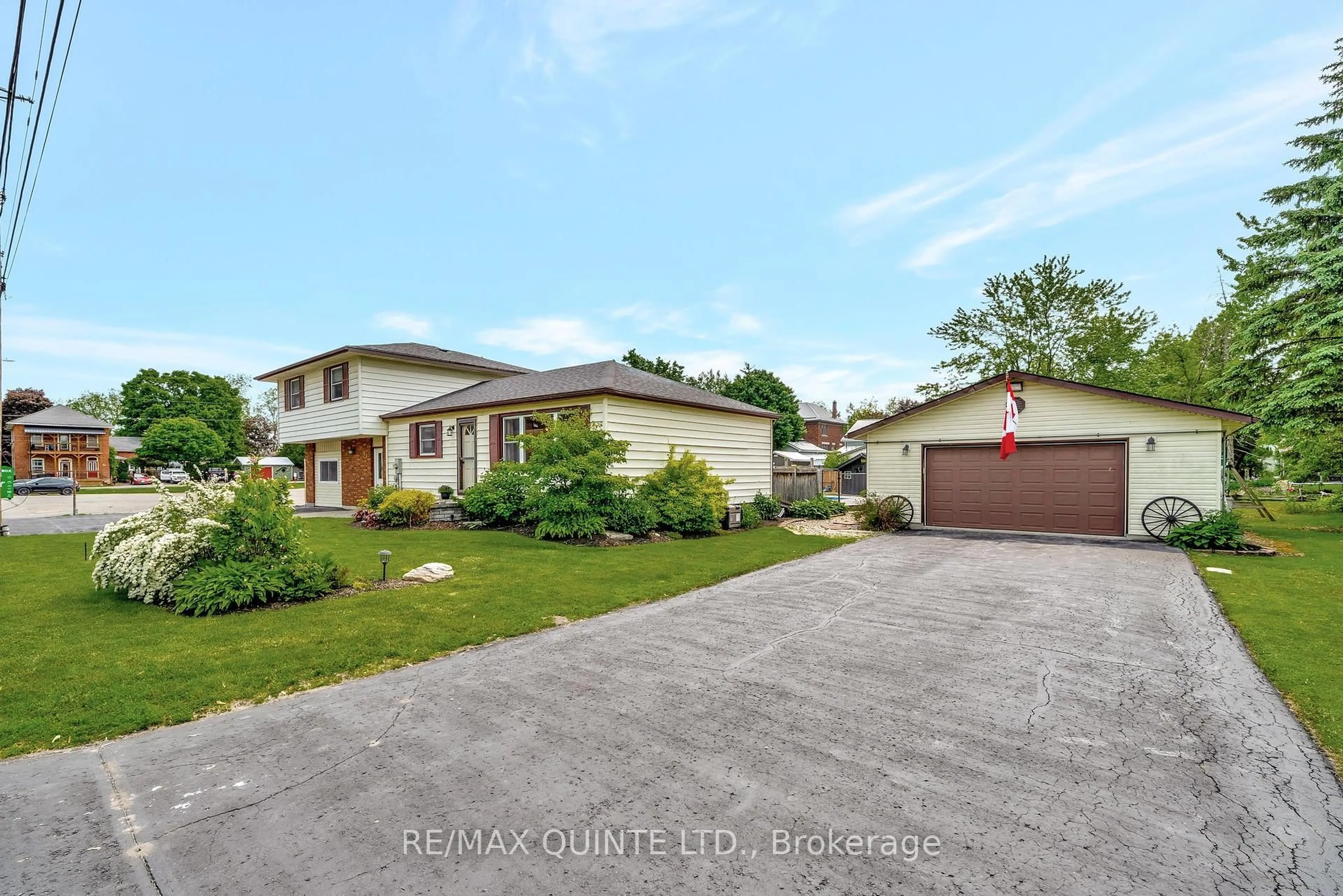 A pic from outside/outdoor area/front of a property/back of a property/a pic from drone, street for 91 Church St, Stirling Ontario K0K 3E0