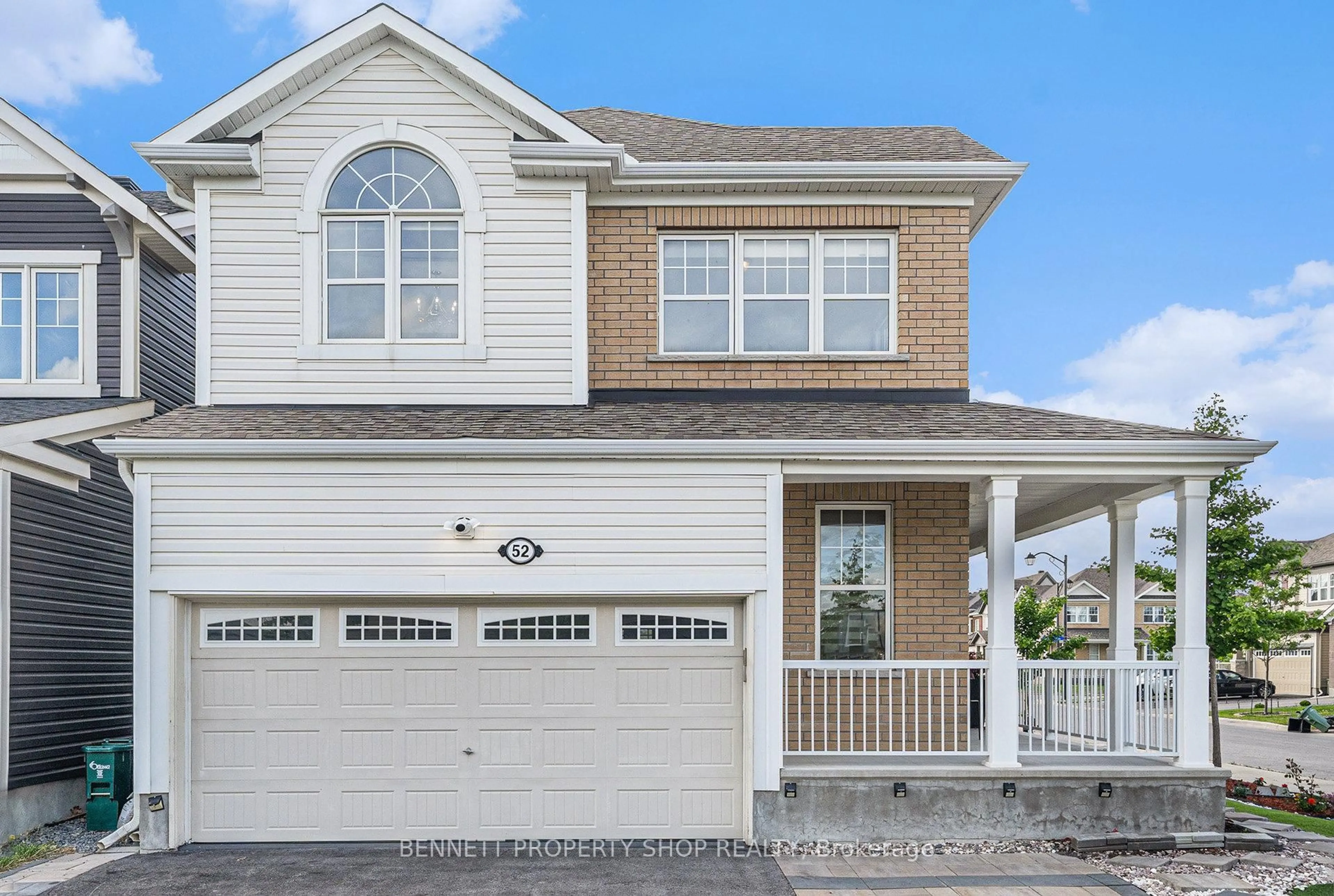 Home with vinyl exterior material, street for 52 Oxalis Cres, Ottawa Ontario K2V 0J6