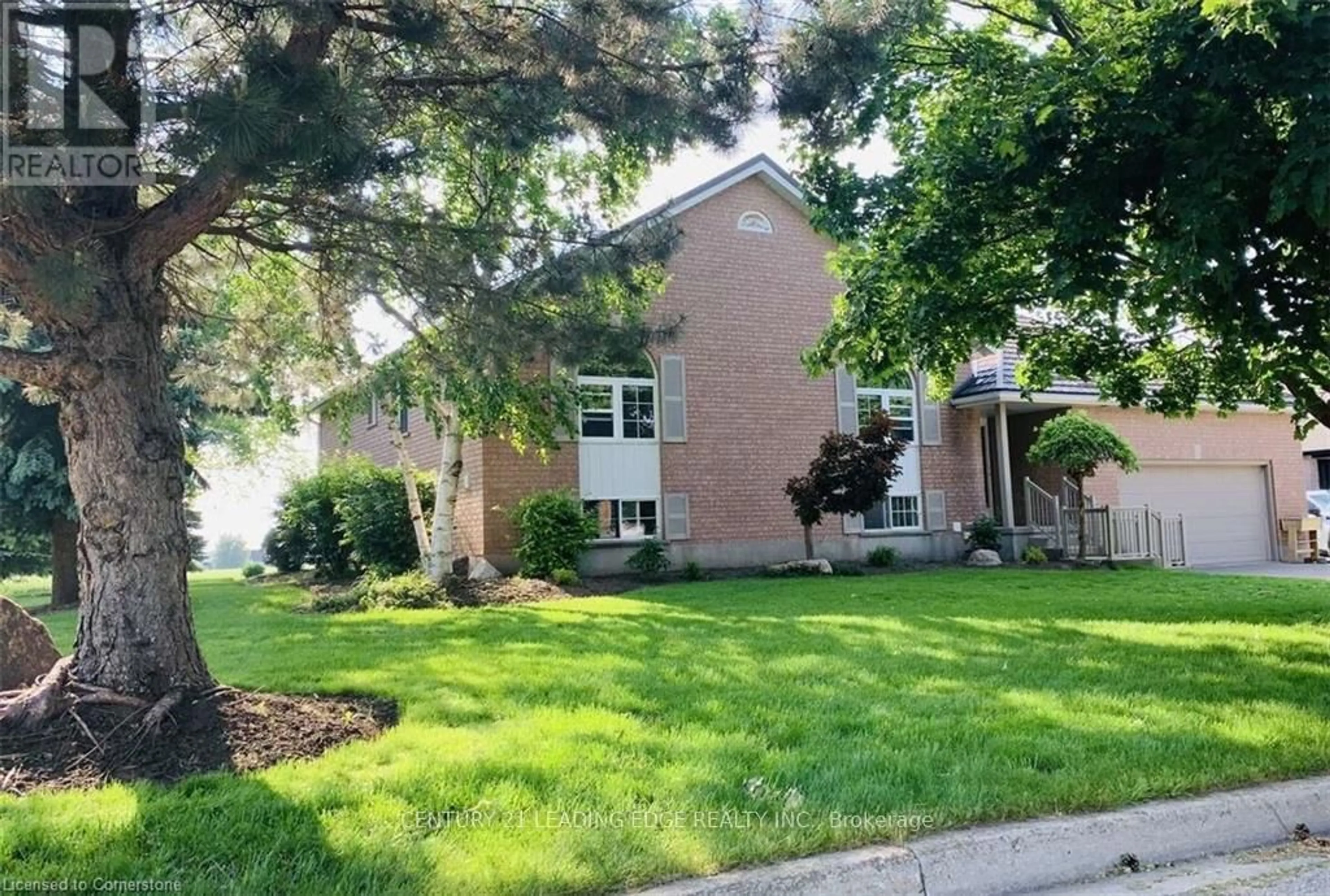 Unknown for 30 Musselman Cres, Woolwich Ontario N0B 1N0