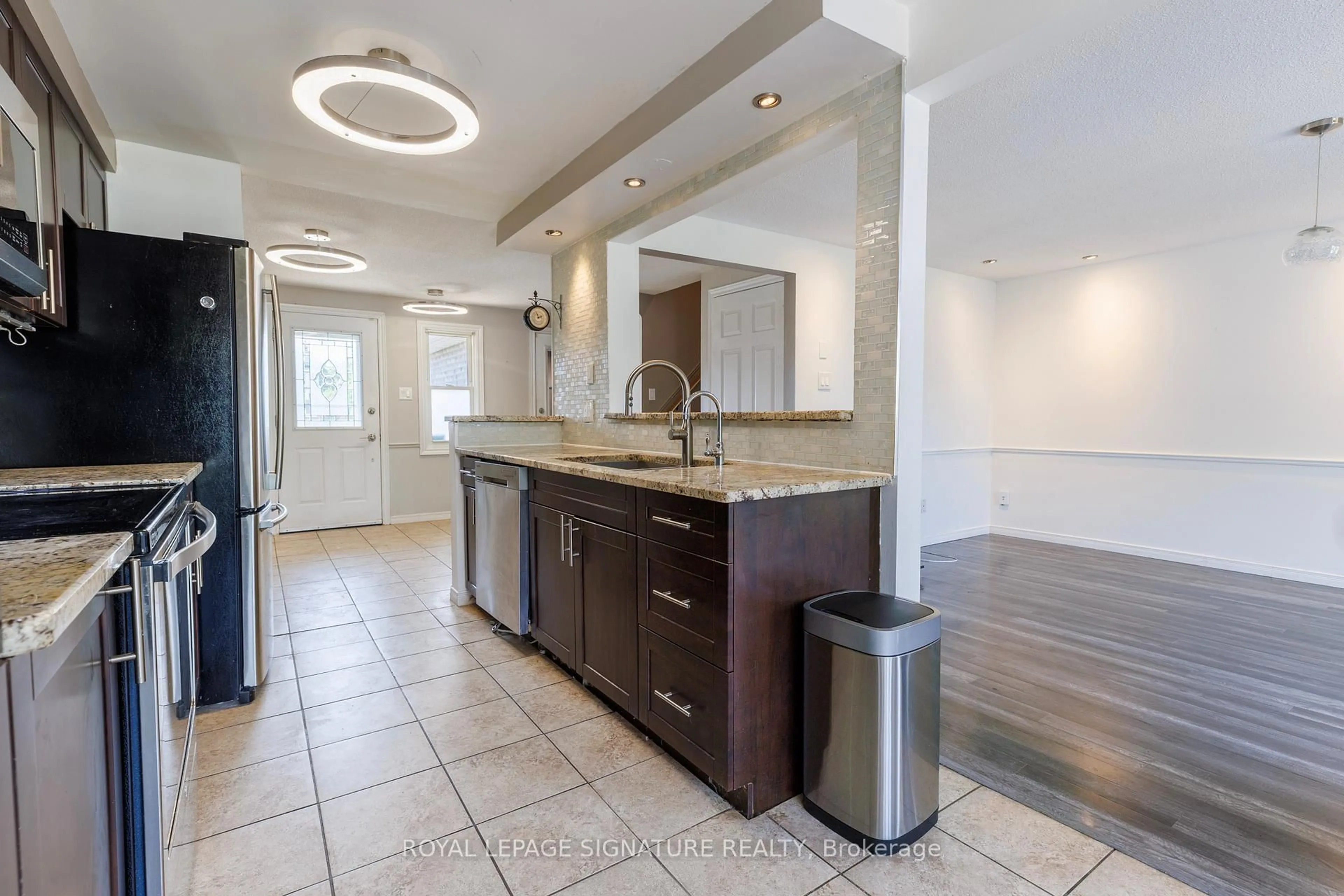 Open concept kitchen, ceramic/tile floor for 279 Auden Rd, Guelph Ontario N1E 6N5