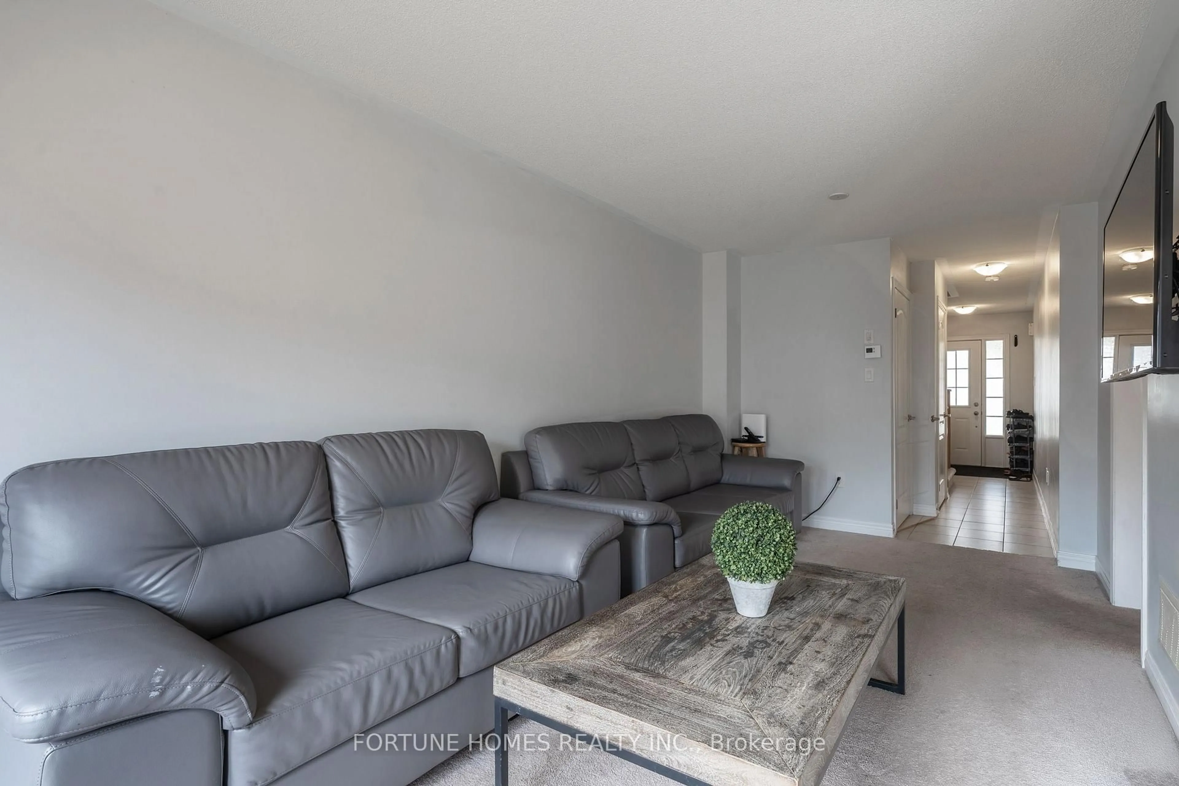 Living room with furniture, unknown for 335 Stewart St, Shelburne Ontario L9V 3X1