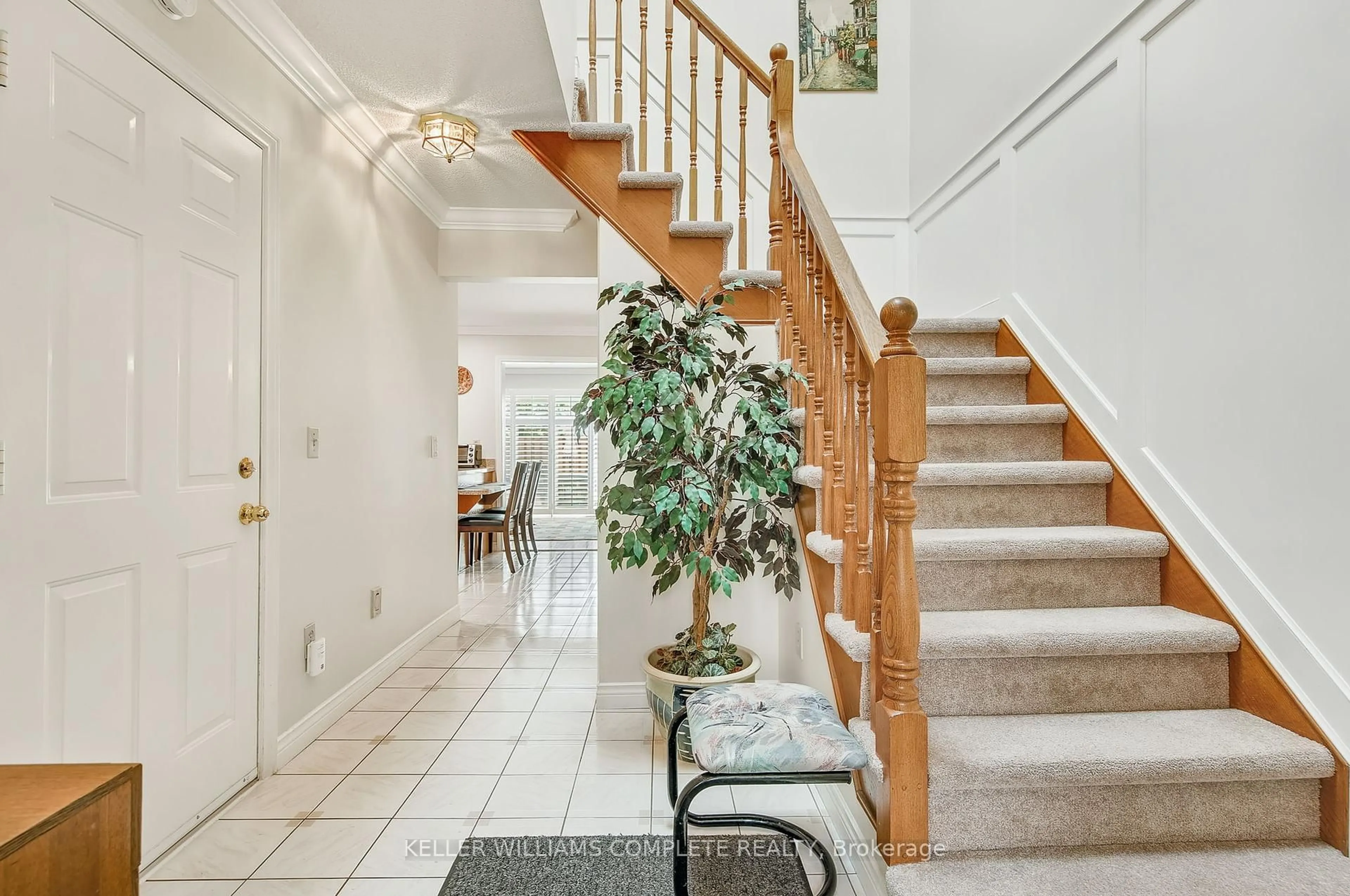 Unknown for 34 Dynasty Ave #20, Hamilton Ontario L8G 5C7