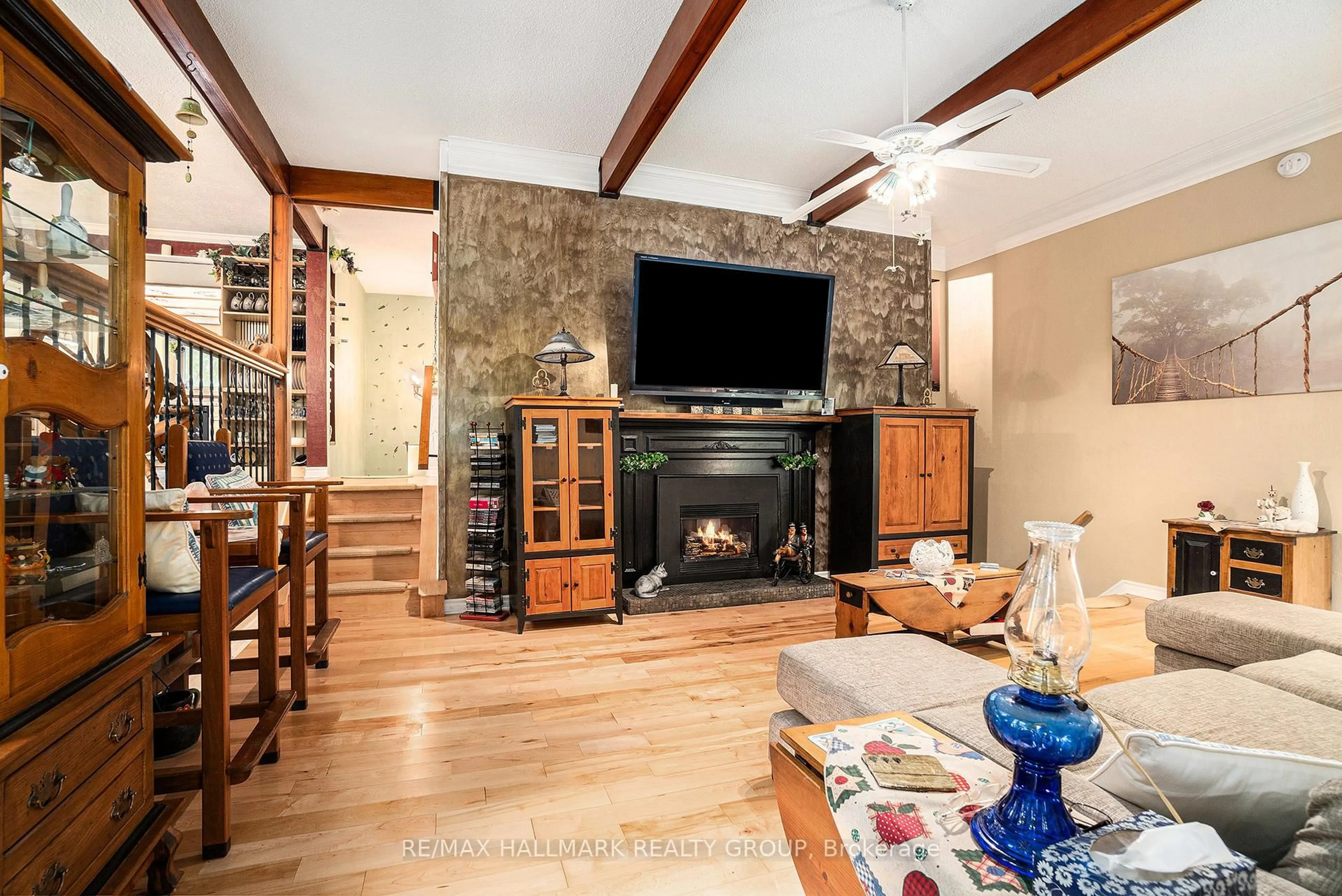 Home theater for 183 Foster Rd, Ashton Ontario K0A 1B0